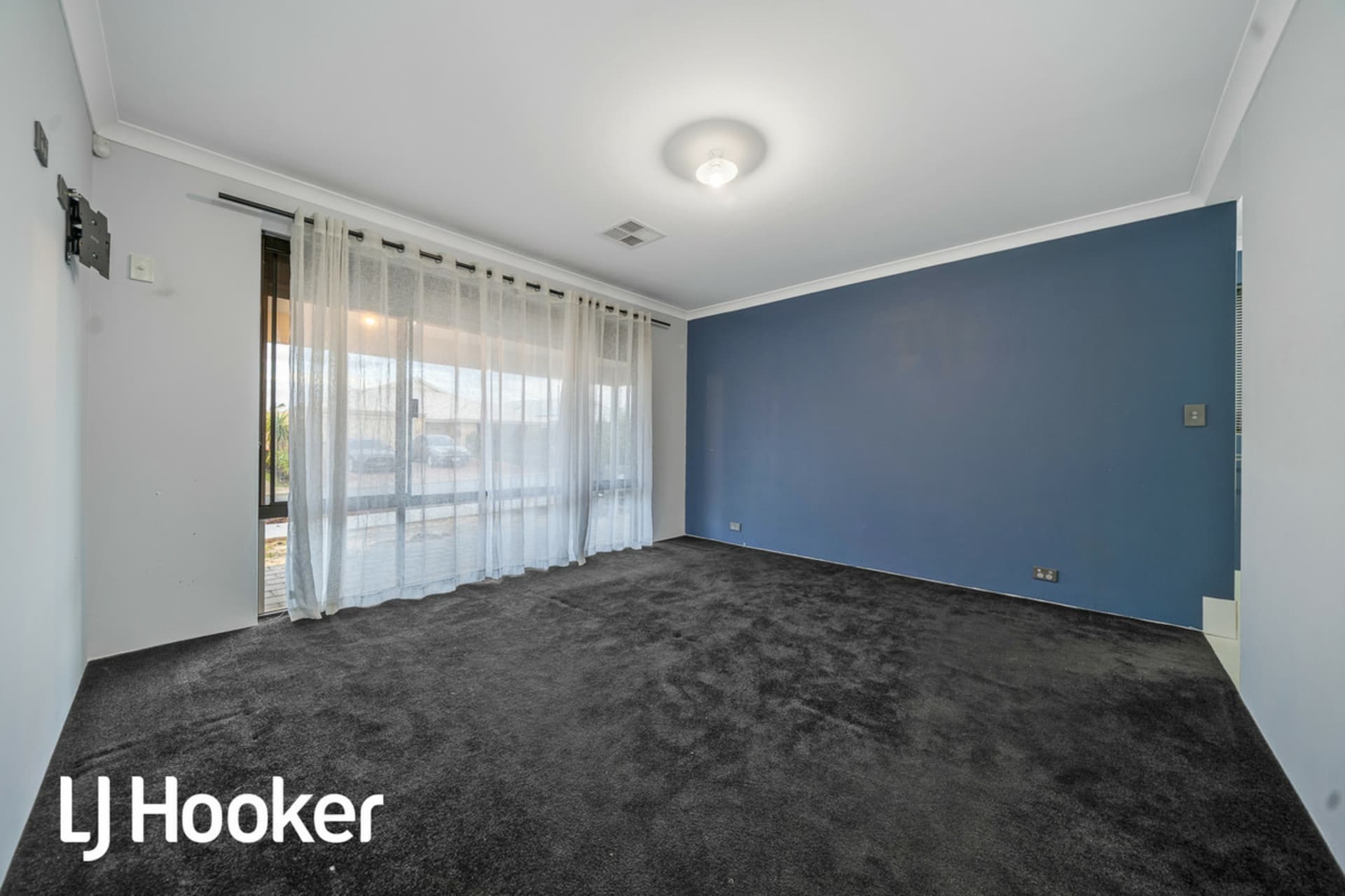 12 Luminous Crescent, Eglinton, Eglinton - Thumbnail 3
