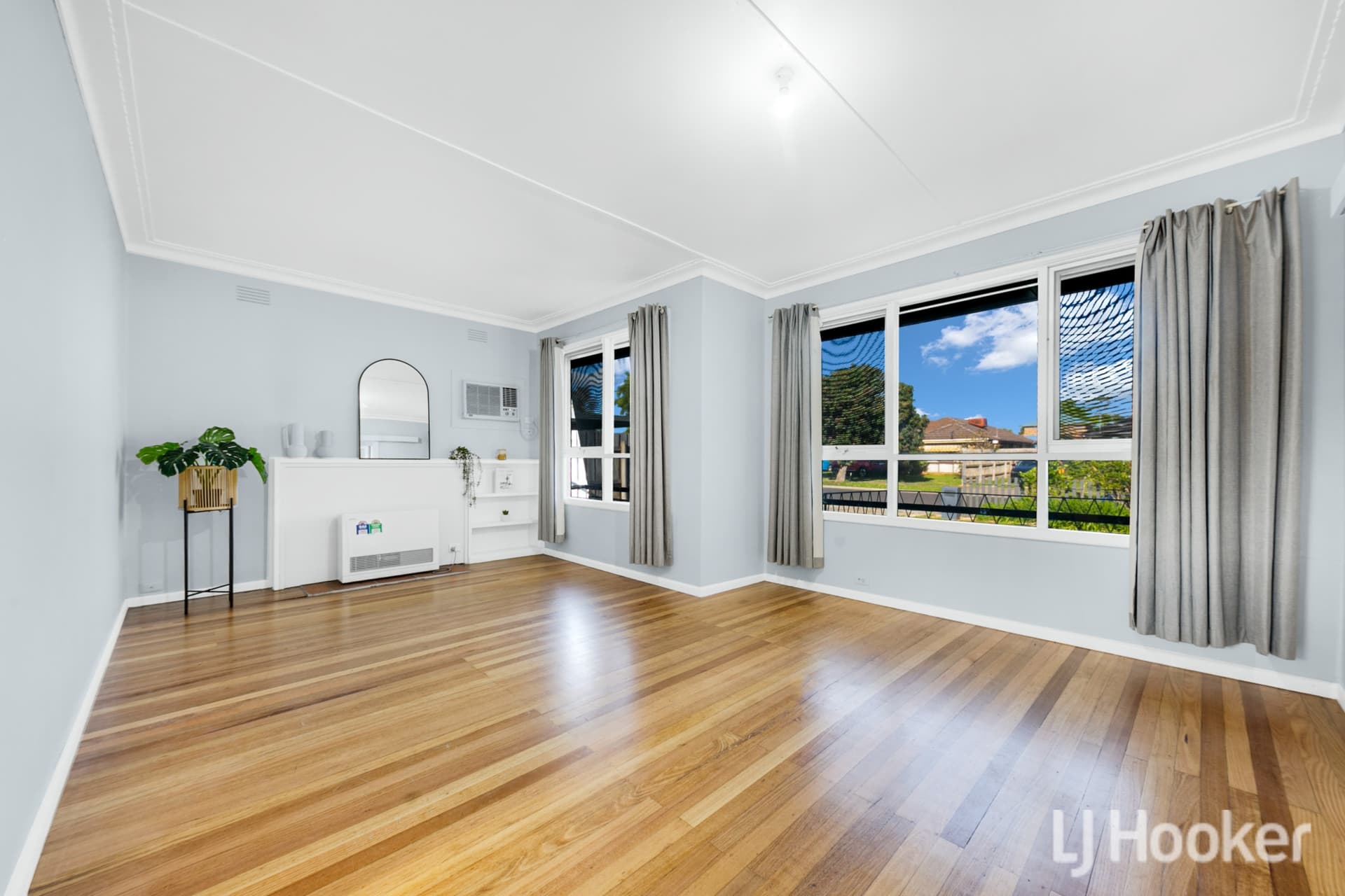 9 Gladstone Grove, Melton, Melton - Thumbnail 2