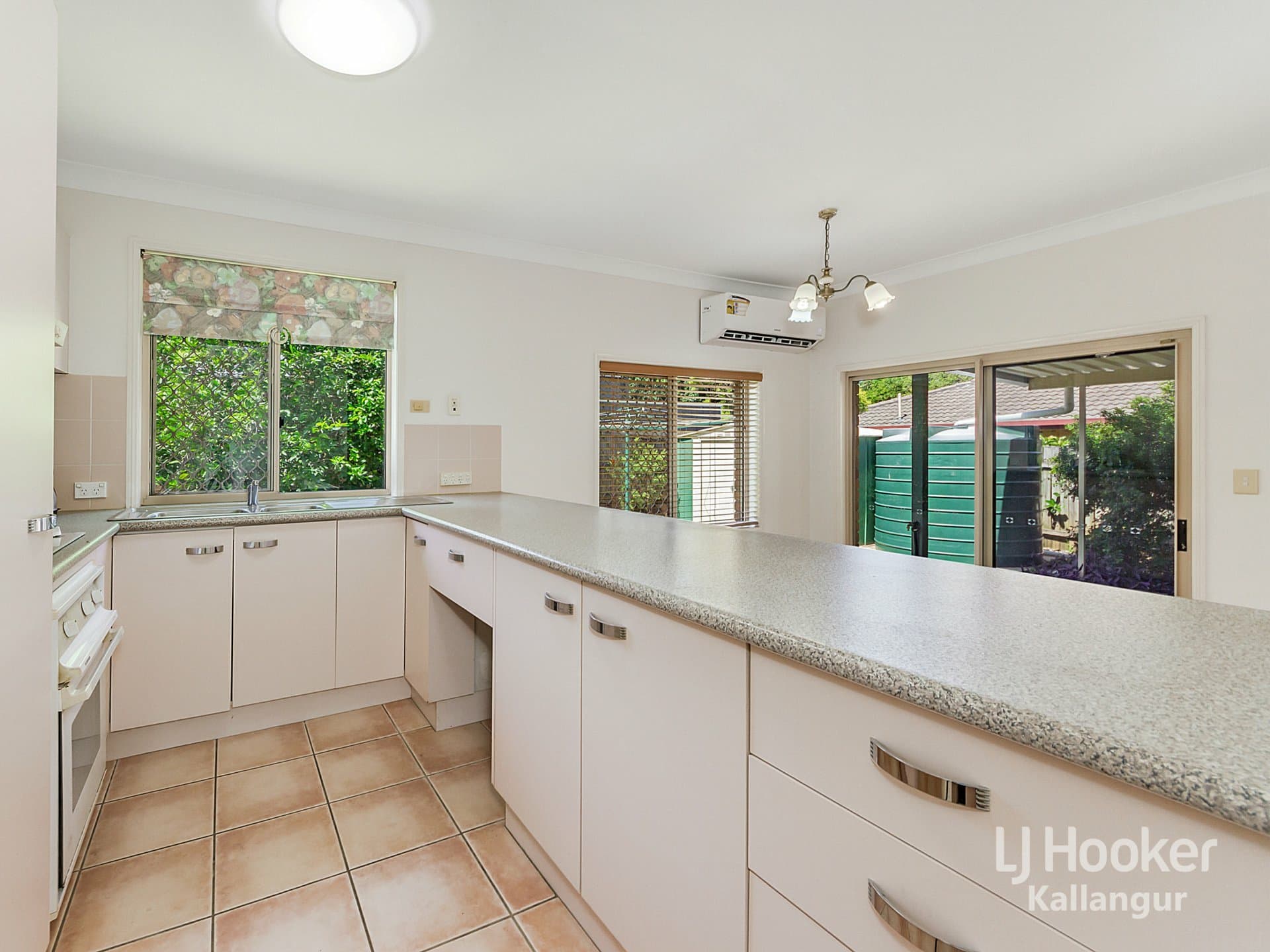 6 Byron Court, Kallangur, Kallangur - Thumbnail 2