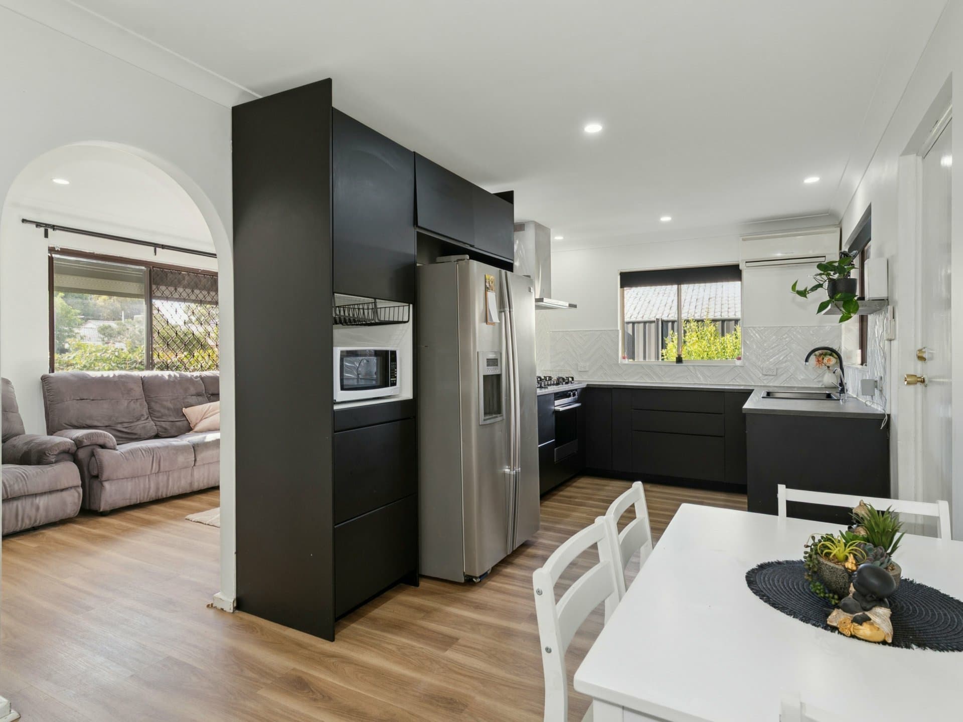 21 Tollington Park Road, Kelmscott, Kelmscott - Thumbnail 6