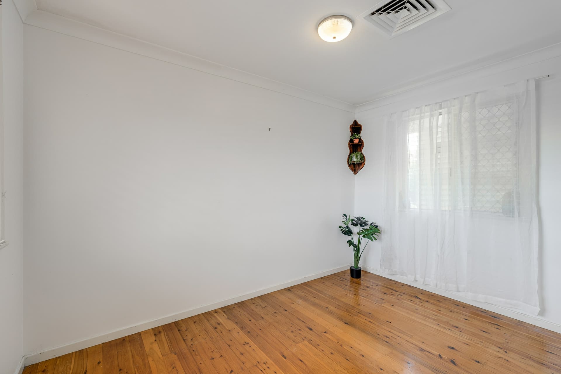 38 Wentworth Street, Centenary Heights, Centenary Heights - Thumbnail 7