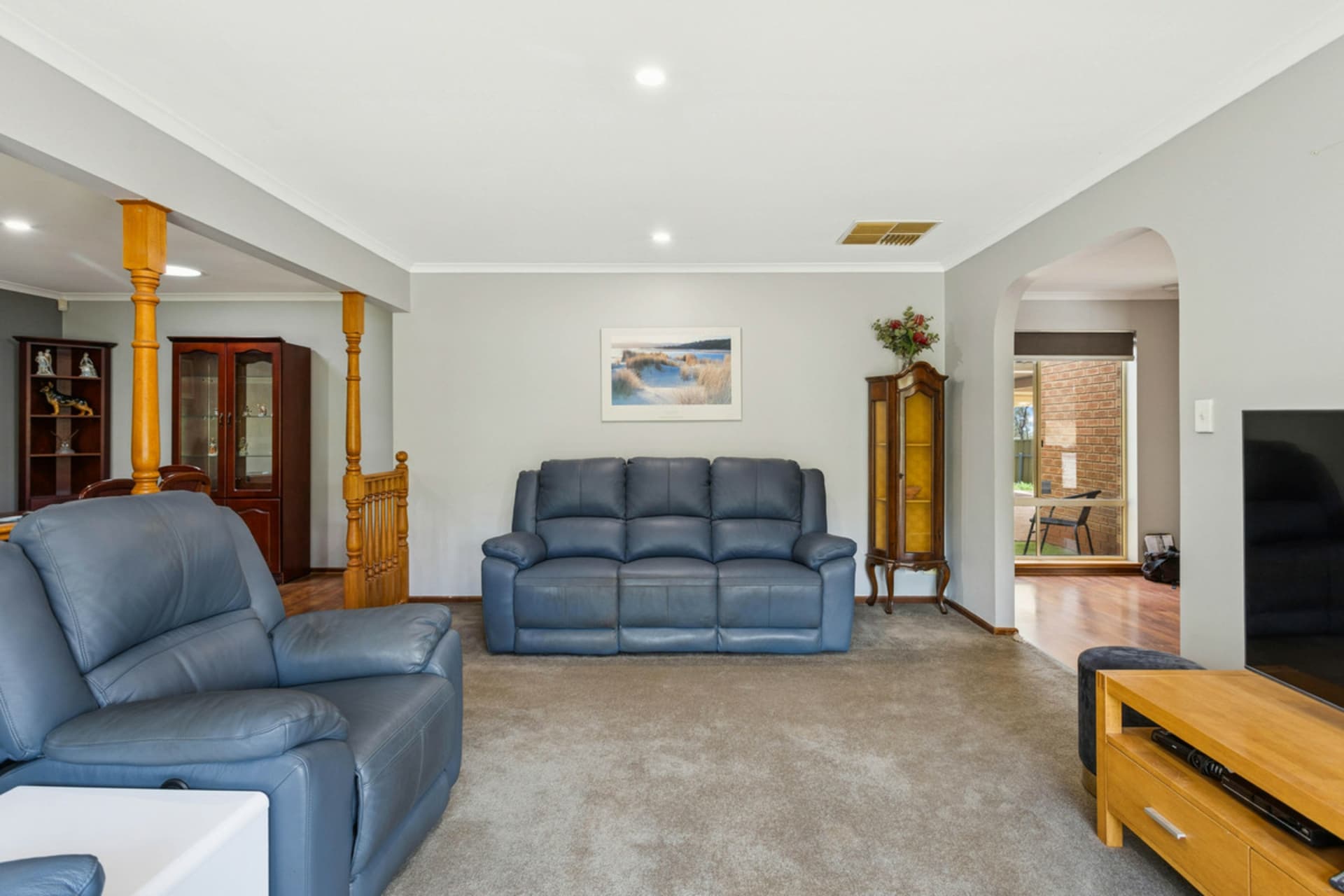 49 Perre Drive, Craigmore, Craigmore - Thumbnail 5