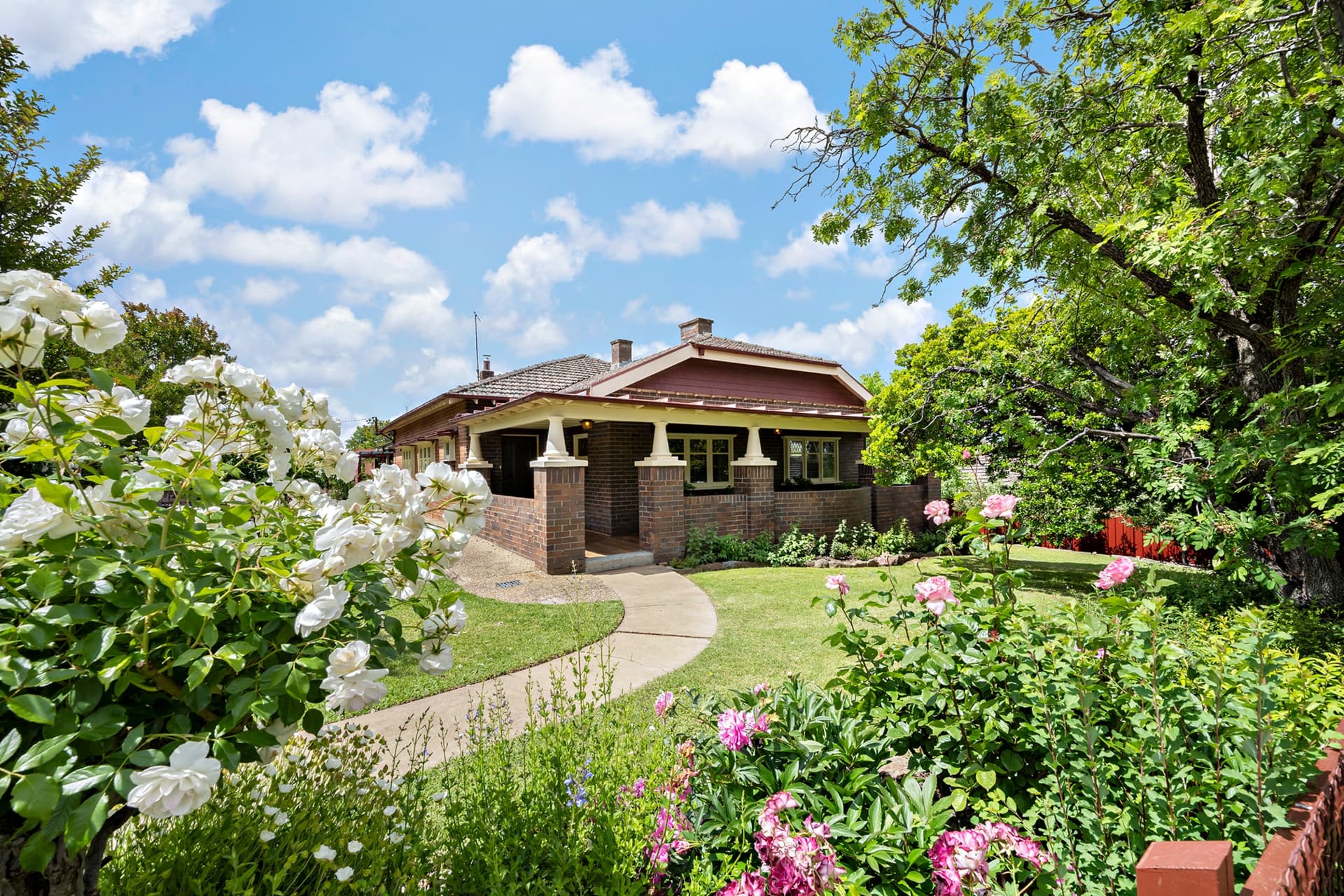 2 Olden Crescent, Yass, Yass - Image 1