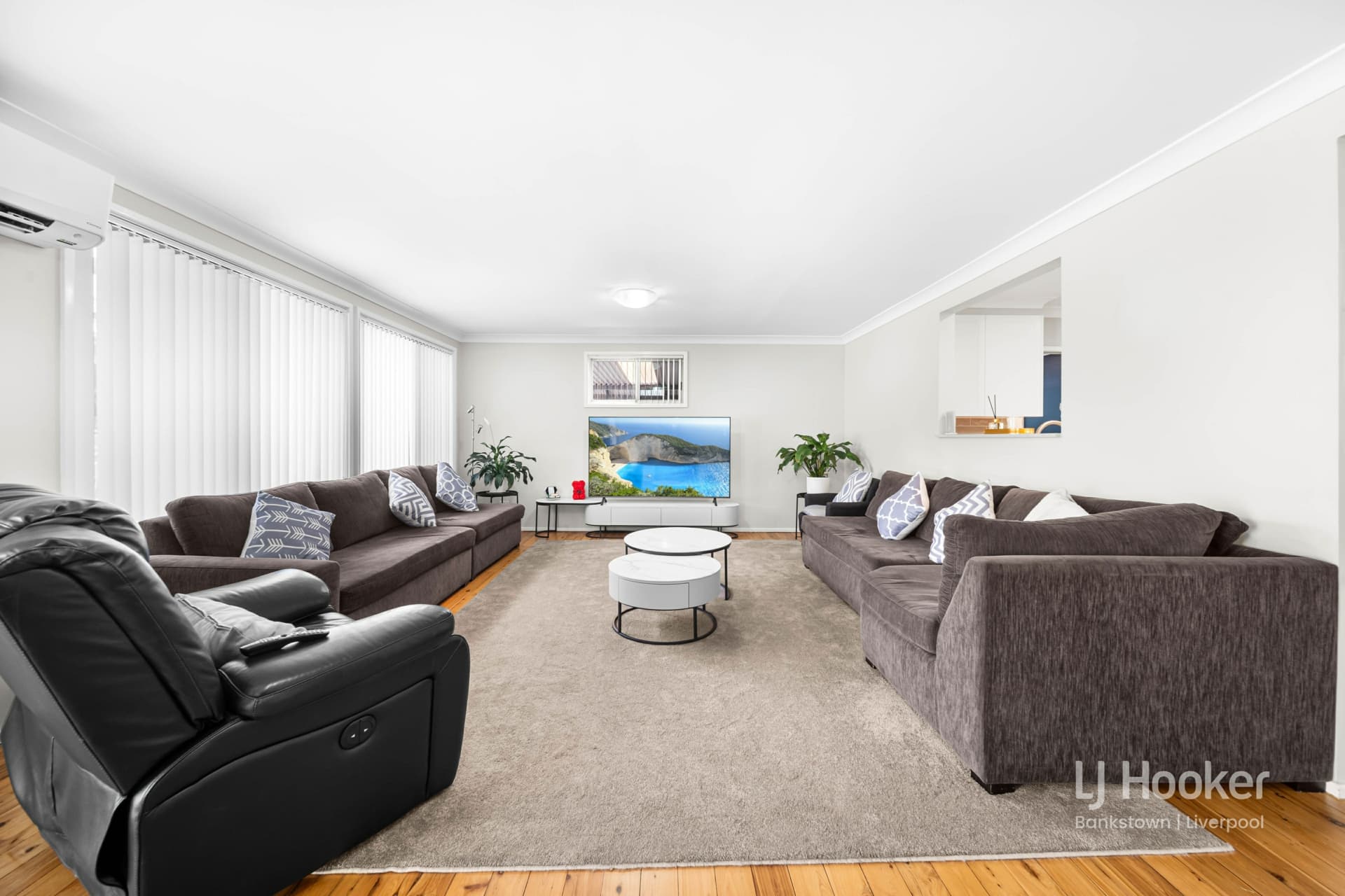 64 Clyde Avenue, Moorebank, Moorebank - Thumbnail 5