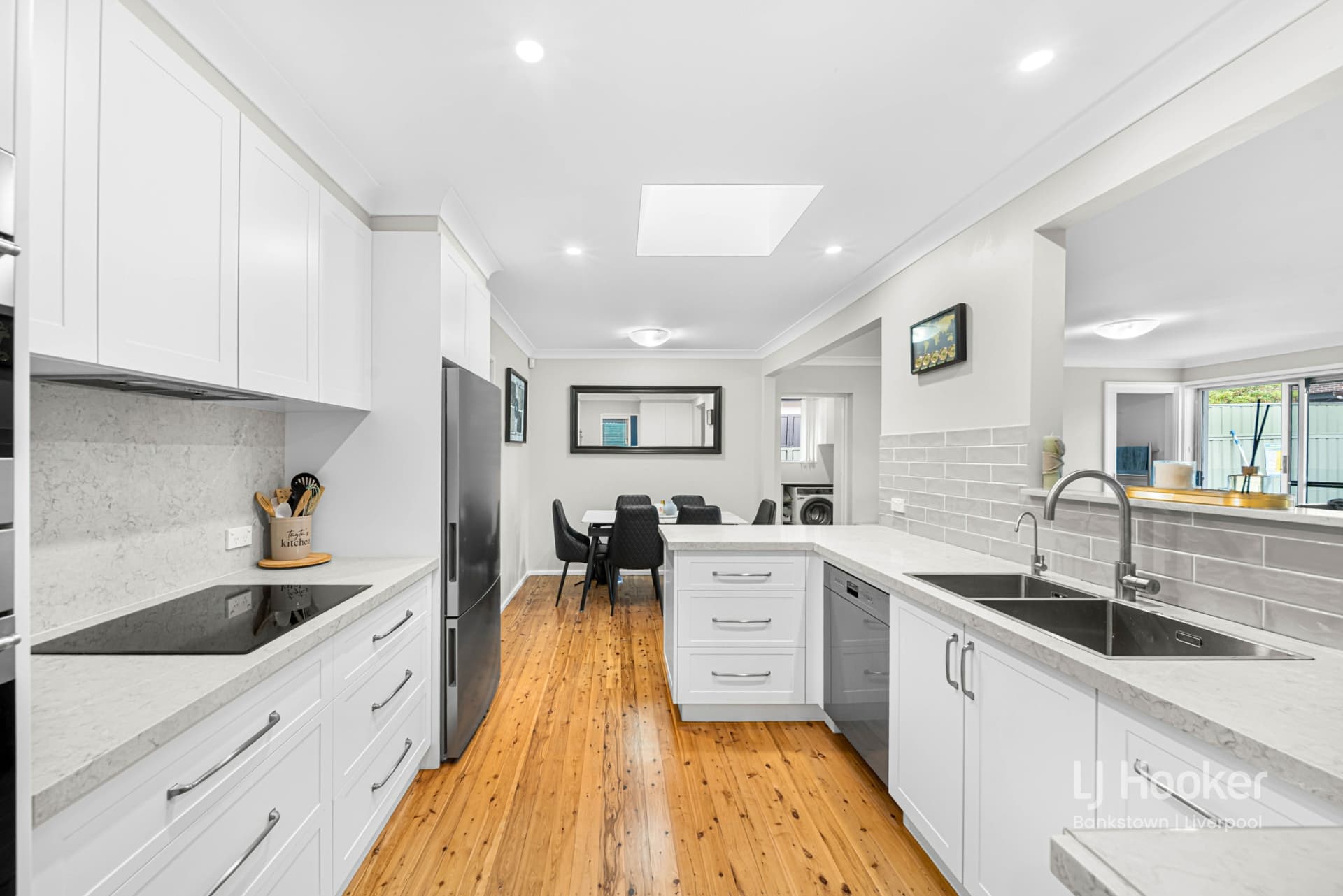 64 Clyde Avenue, Moorebank, Moorebank - Thumbnail 8