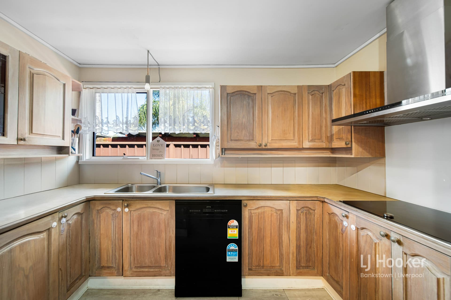 26 Raleigh Road, Milperra, Milperra - Thumbnail 4