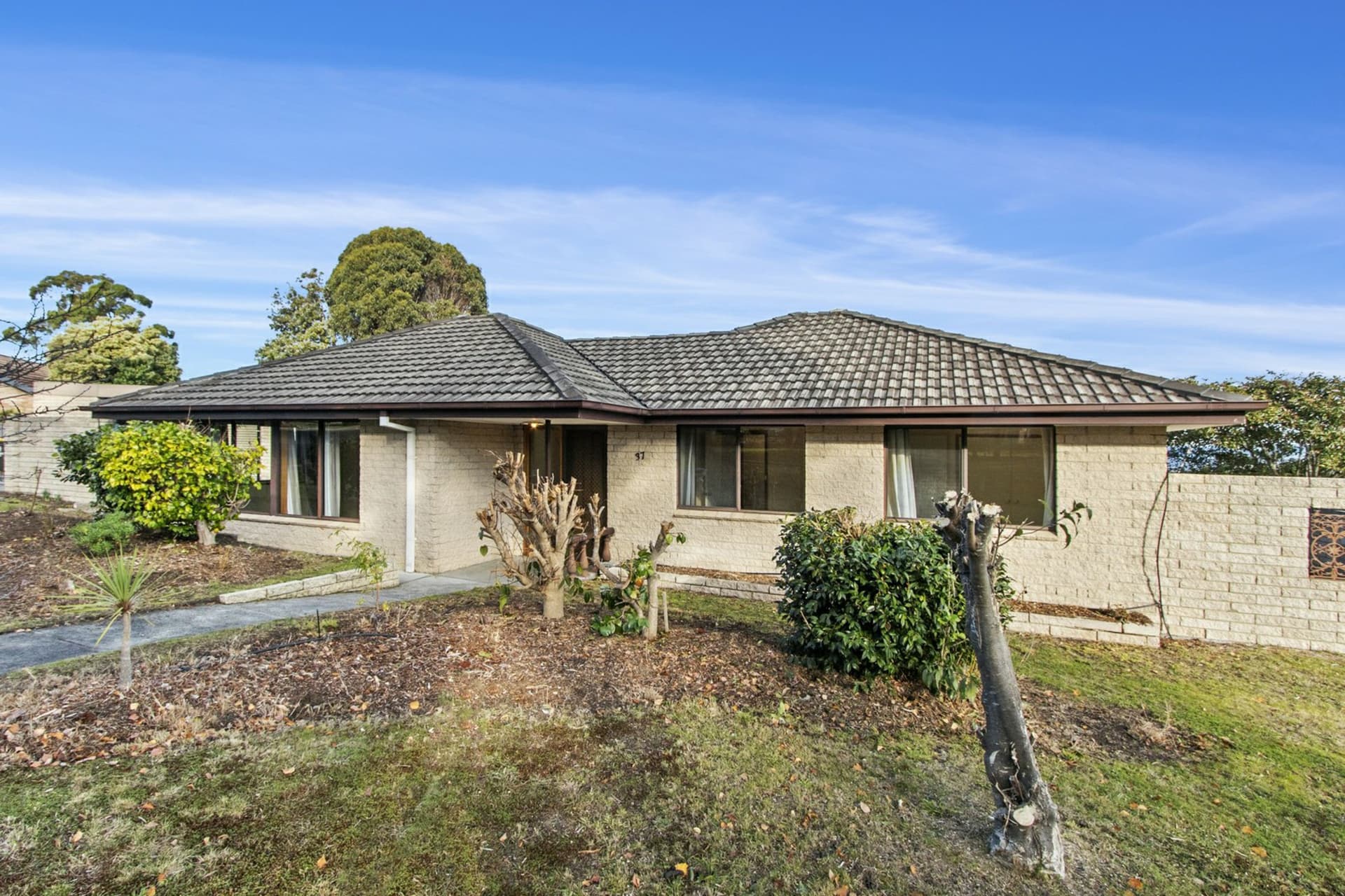 37 Ash Drive, Kingston, Kingston - Thumbnail 2