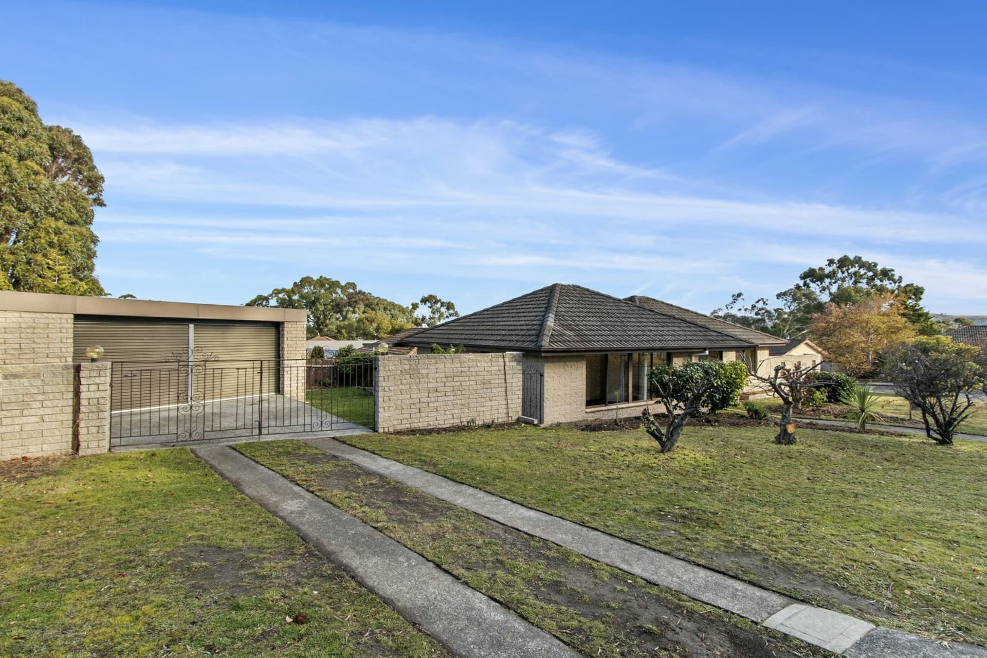 37 Ash Drive, Kingston, Kingston - Thumbnail 3