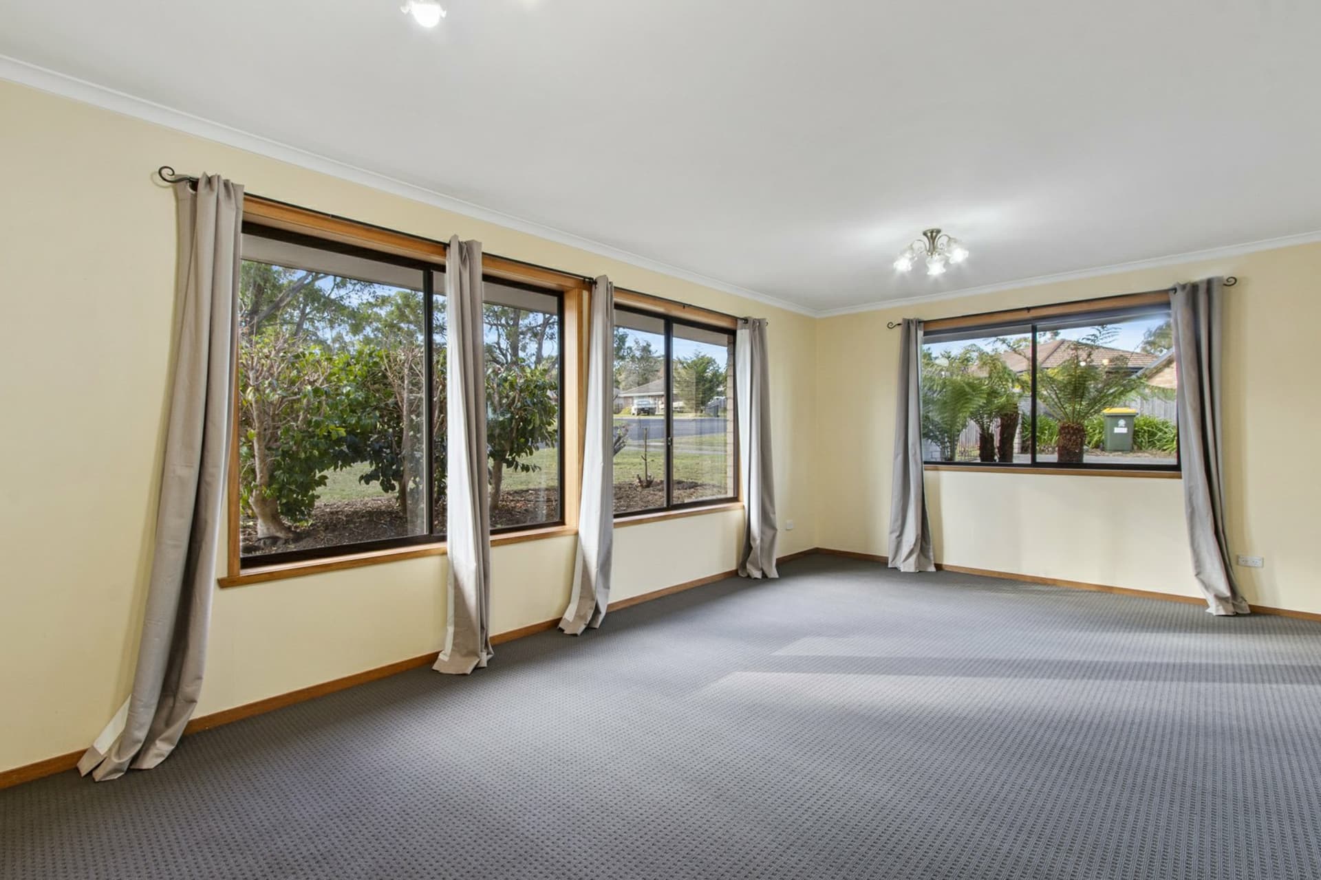 37 Ash Drive, Kingston, Kingston - Thumbnail 6