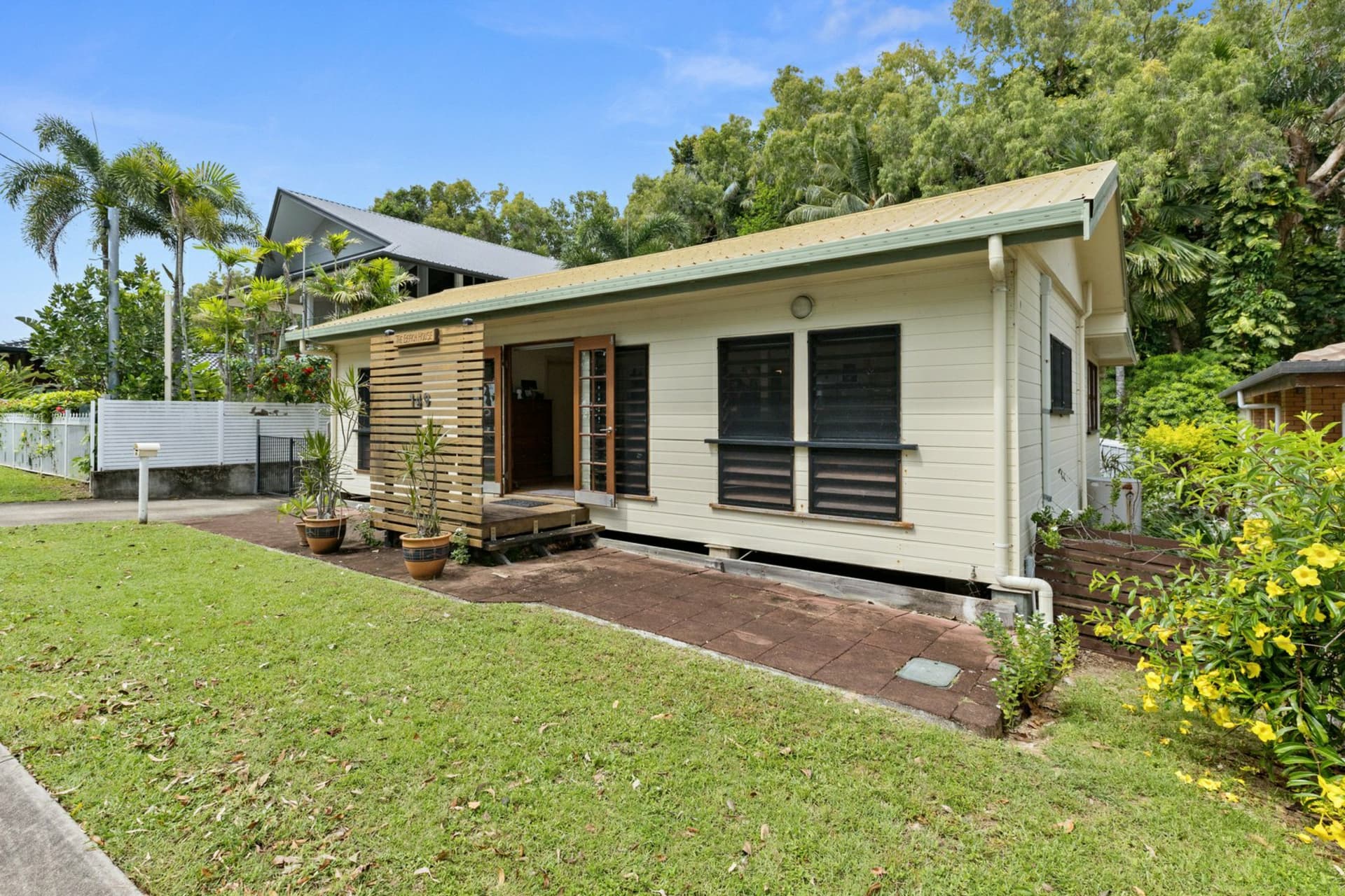 149 Arlington Esplanade, Clifton Beach, Clifton Beach - Thumbnail 5