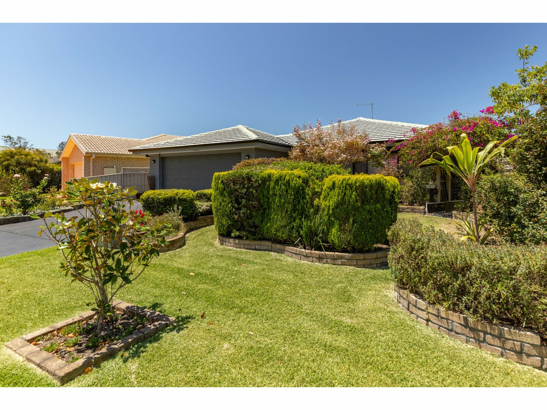 8 Benara Crescent, Forster, Forster - Thumbnail 2