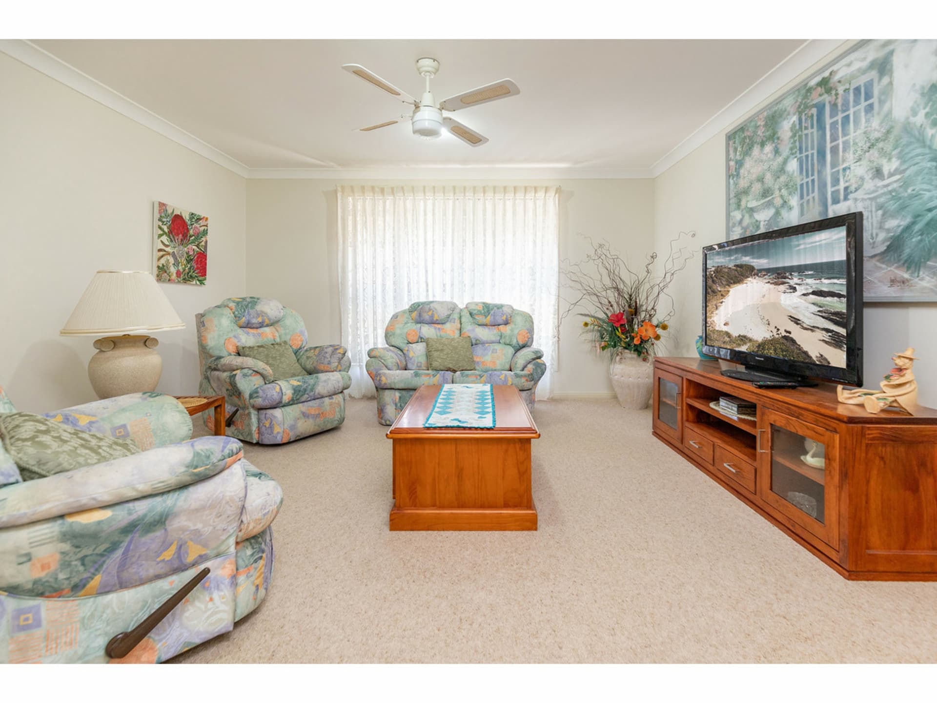 8 Benara Crescent, Forster, Forster - Thumbnail 4