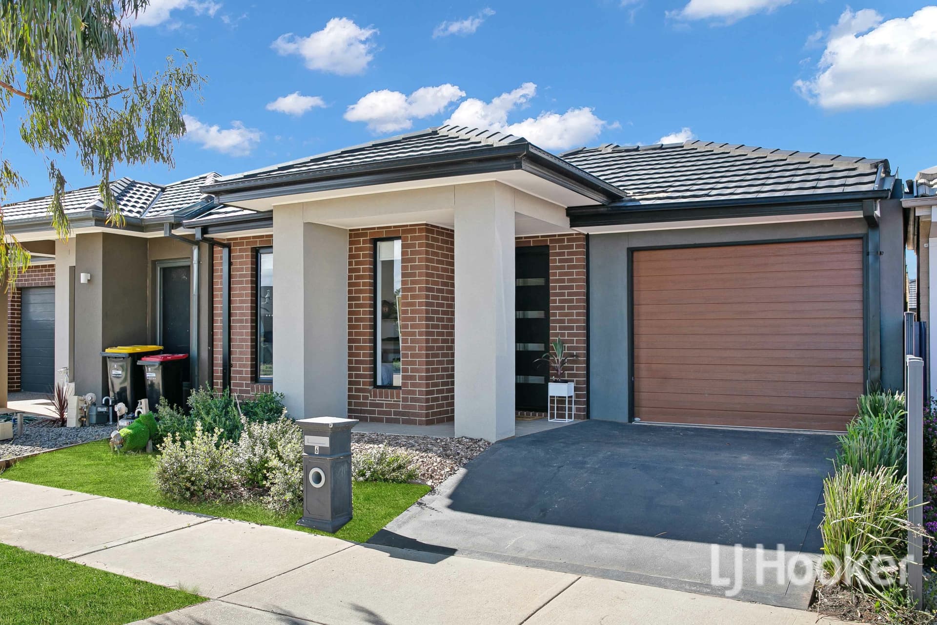 6 Cottrell Street, Weir Views, Weir Views - Image 1