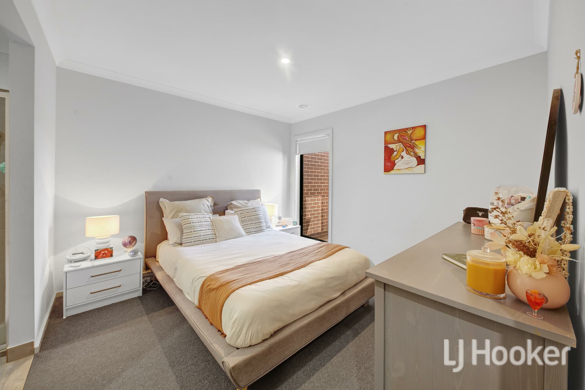 6 Cottrell Street, Weir Views, Weir Views - Thumbnail 3