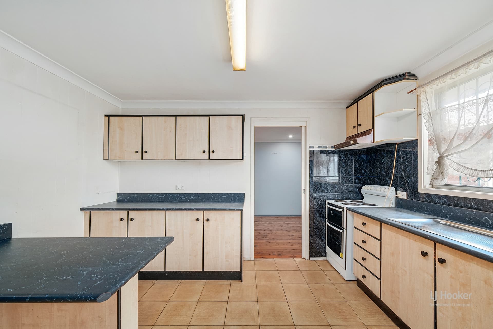 134 Restwell Road, Bossley Park, Bossley Park - Thumbnail 4