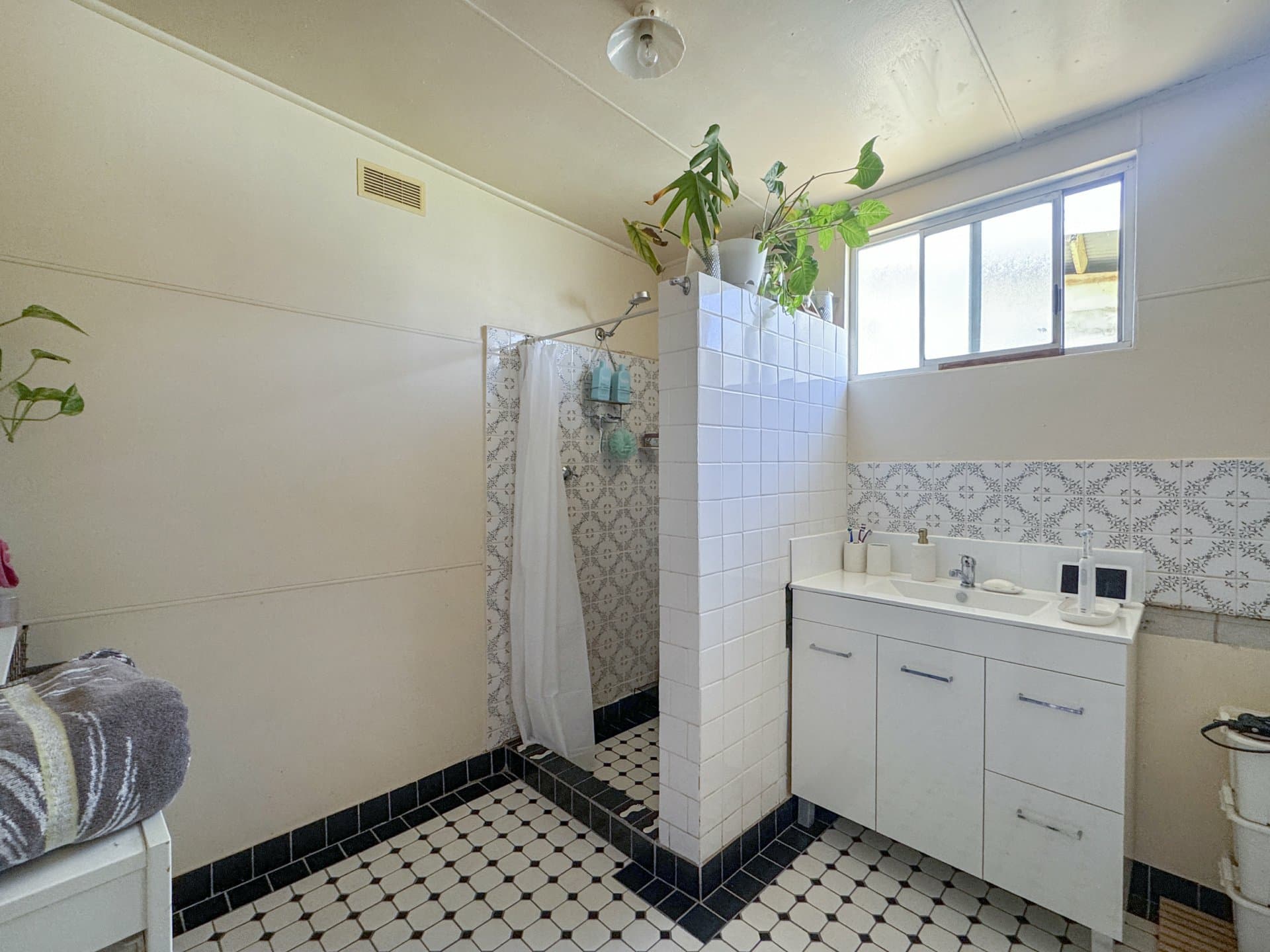 343 Cobalt Street And 336 Beryl Lane, Broken Hill, Broken Hill - Thumbnail 6