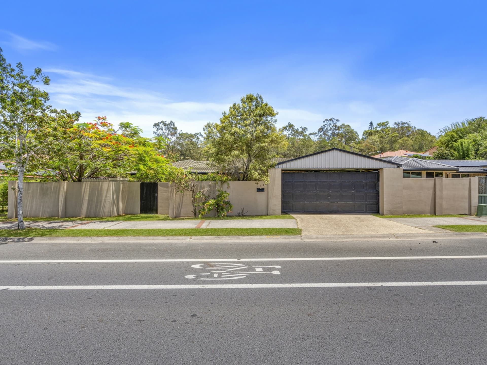 113 Pacific Pines Boulevard, Pacific Pines, Pacific Pines - Thumbnail 2