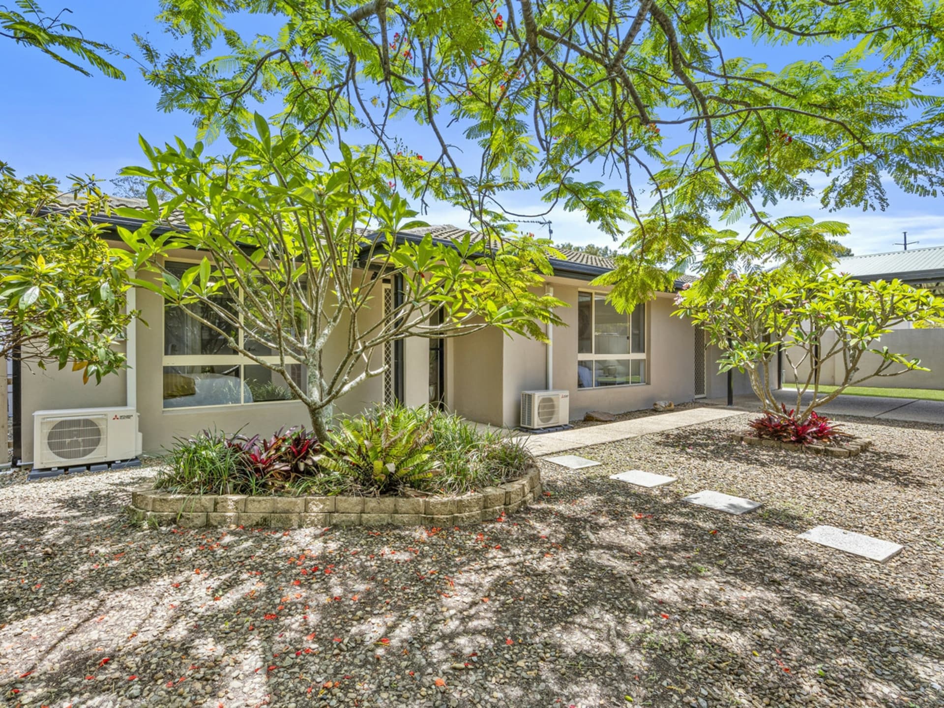 113 Pacific Pines Boulevard, Pacific Pines, Pacific Pines - Thumbnail 7