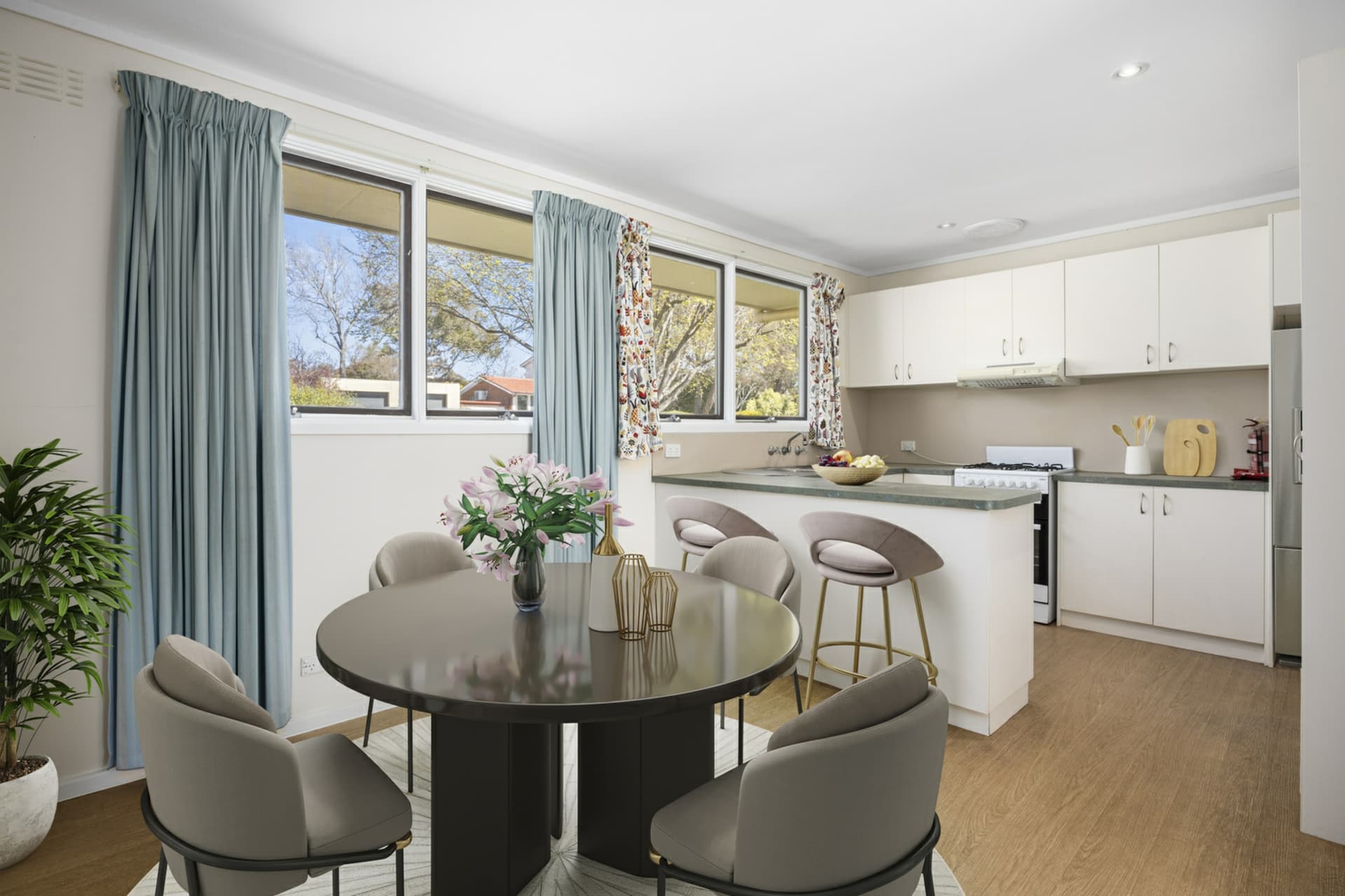 10 Bendigo Street, Fisher, Fisher - Thumbnail 4