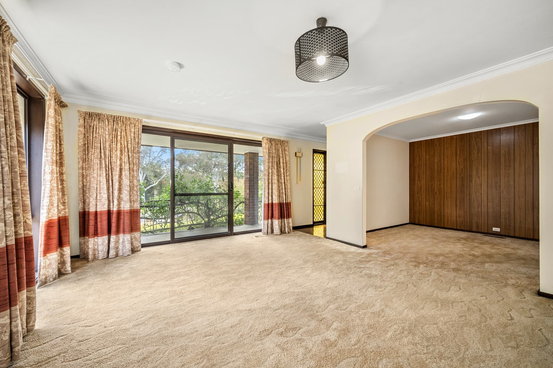 319 Maribyrnong Avenue, Kaleen, Kaleen - Thumbnail 2