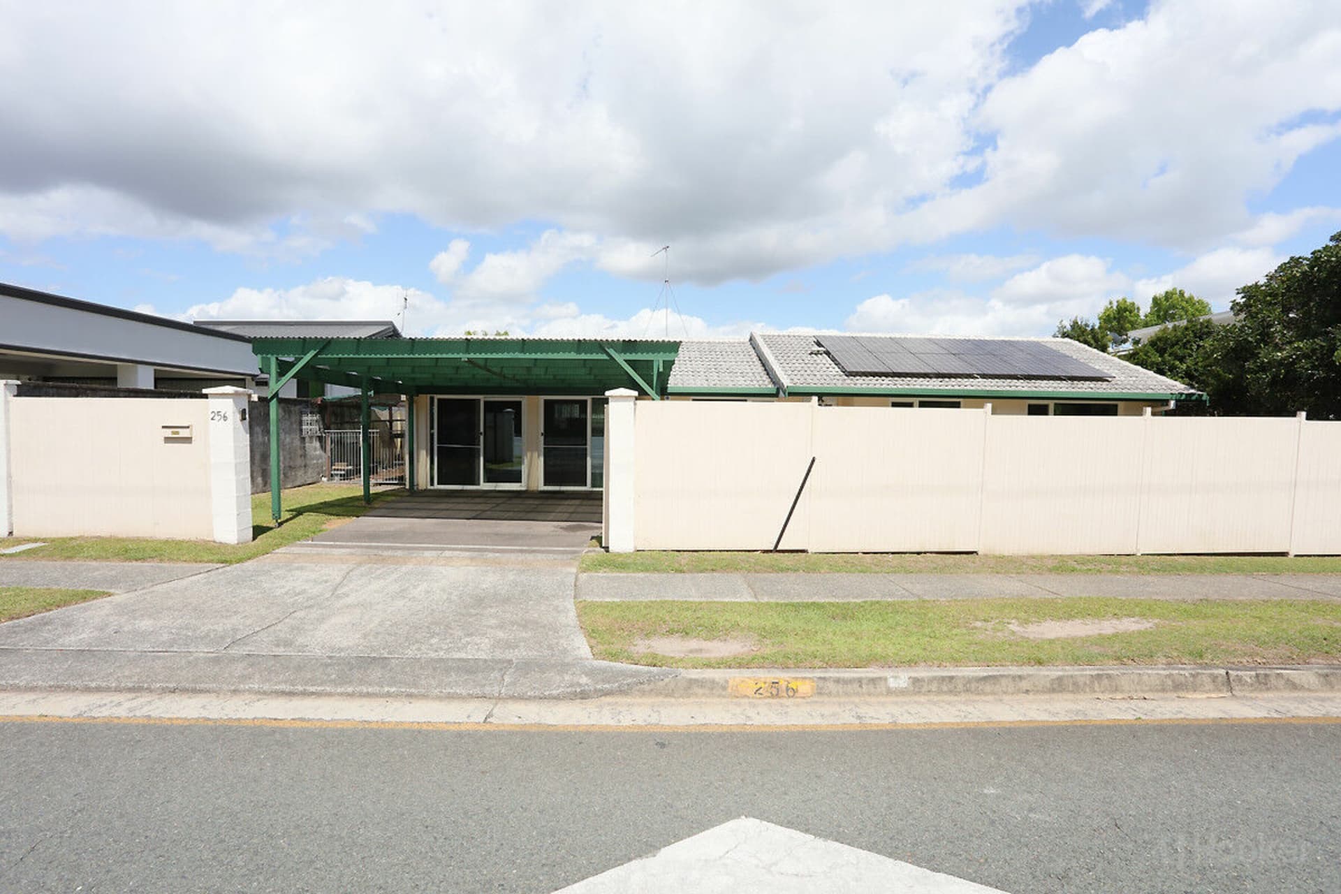 256 Oxley Drive, Coombabah, Coombabah - Thumbnail 6
