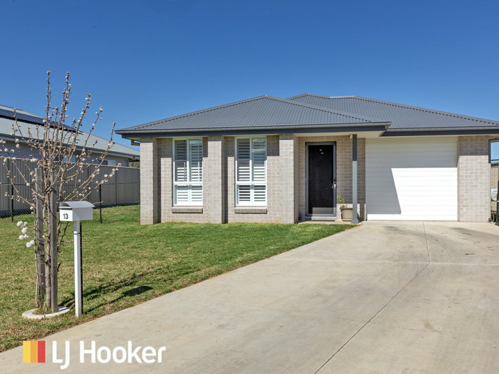 13 Bellas Way, North Tamworth, North Tamworth - Thumbnail 2