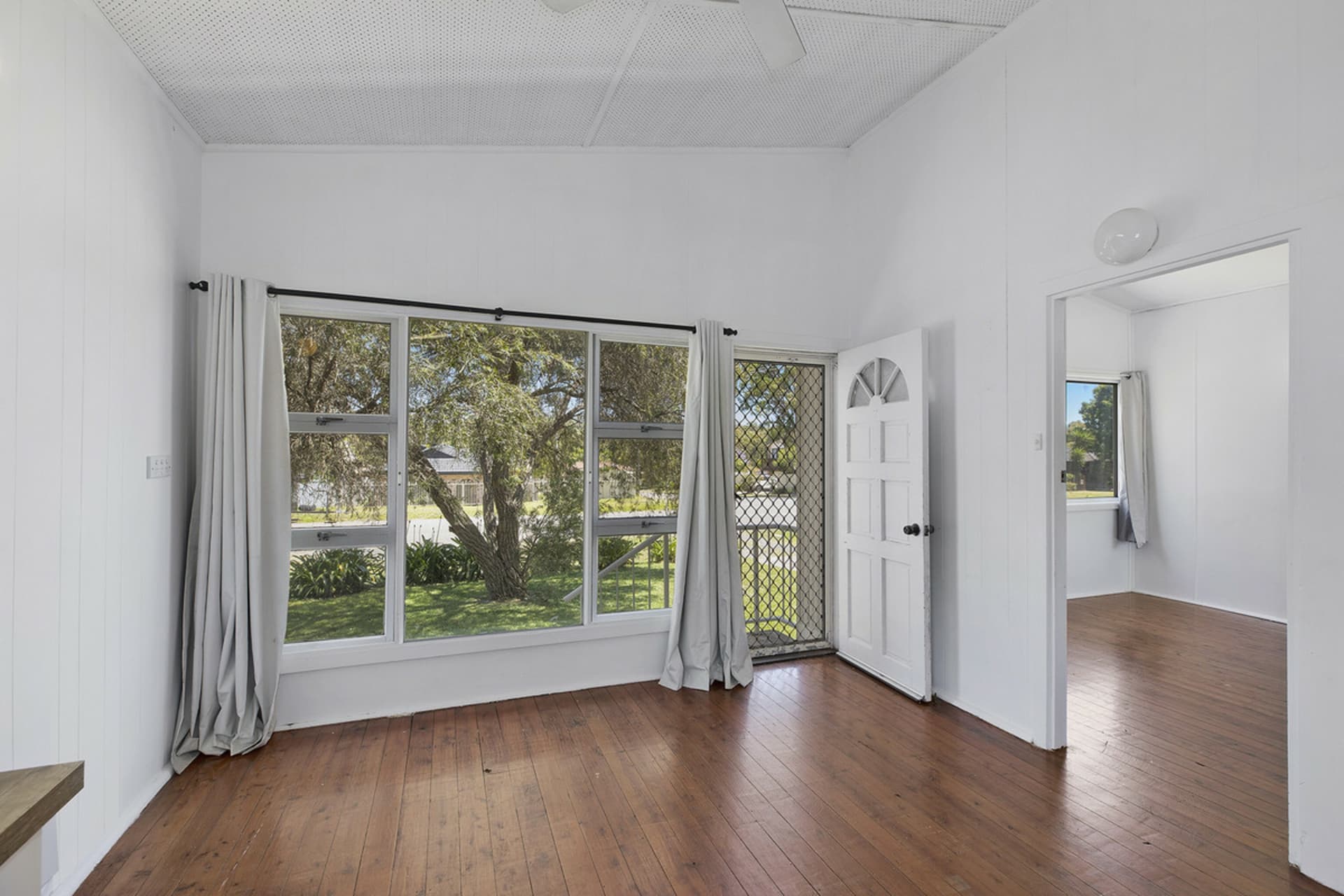 99 Thomas Mitchell Road, Killarney Vale, Killarney Vale - Thumbnail 3