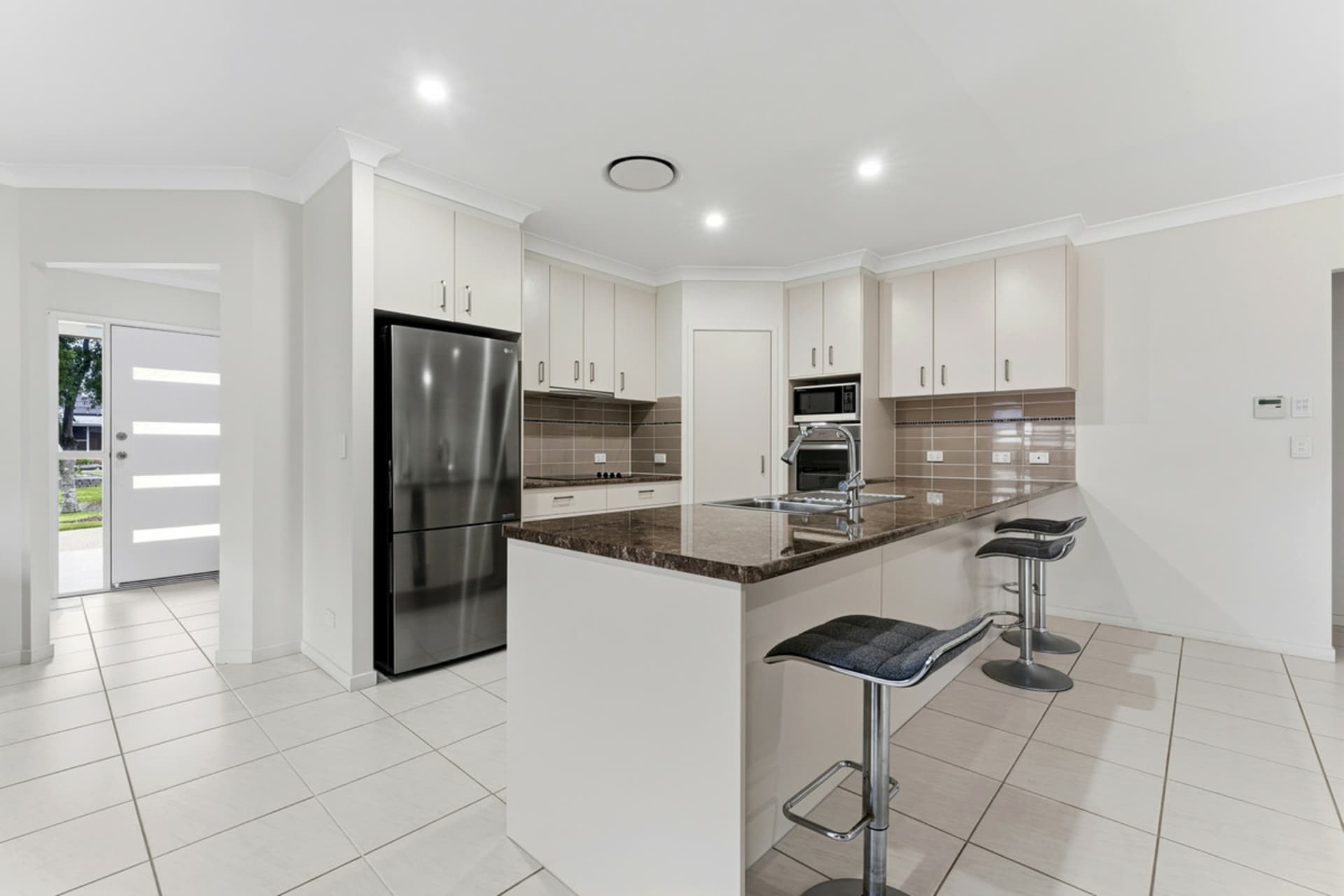 5 Winston Court, Landsborough, Landsborough - Thumbnail 4