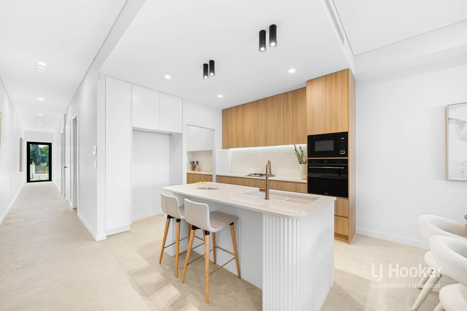2/10 Ikara Crescent, Moorebank, Moorebank - Thumbnail 7