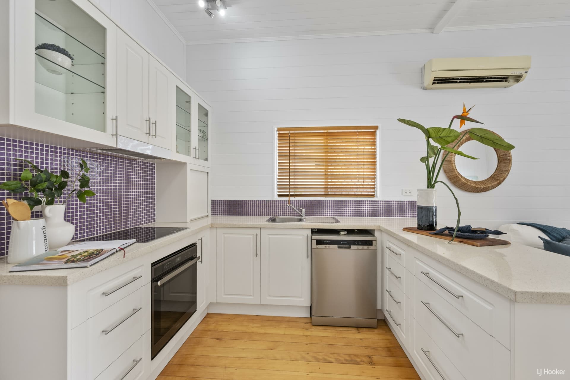 14 Cummins Street, Hyde Park, Hyde Park - Thumbnail 3