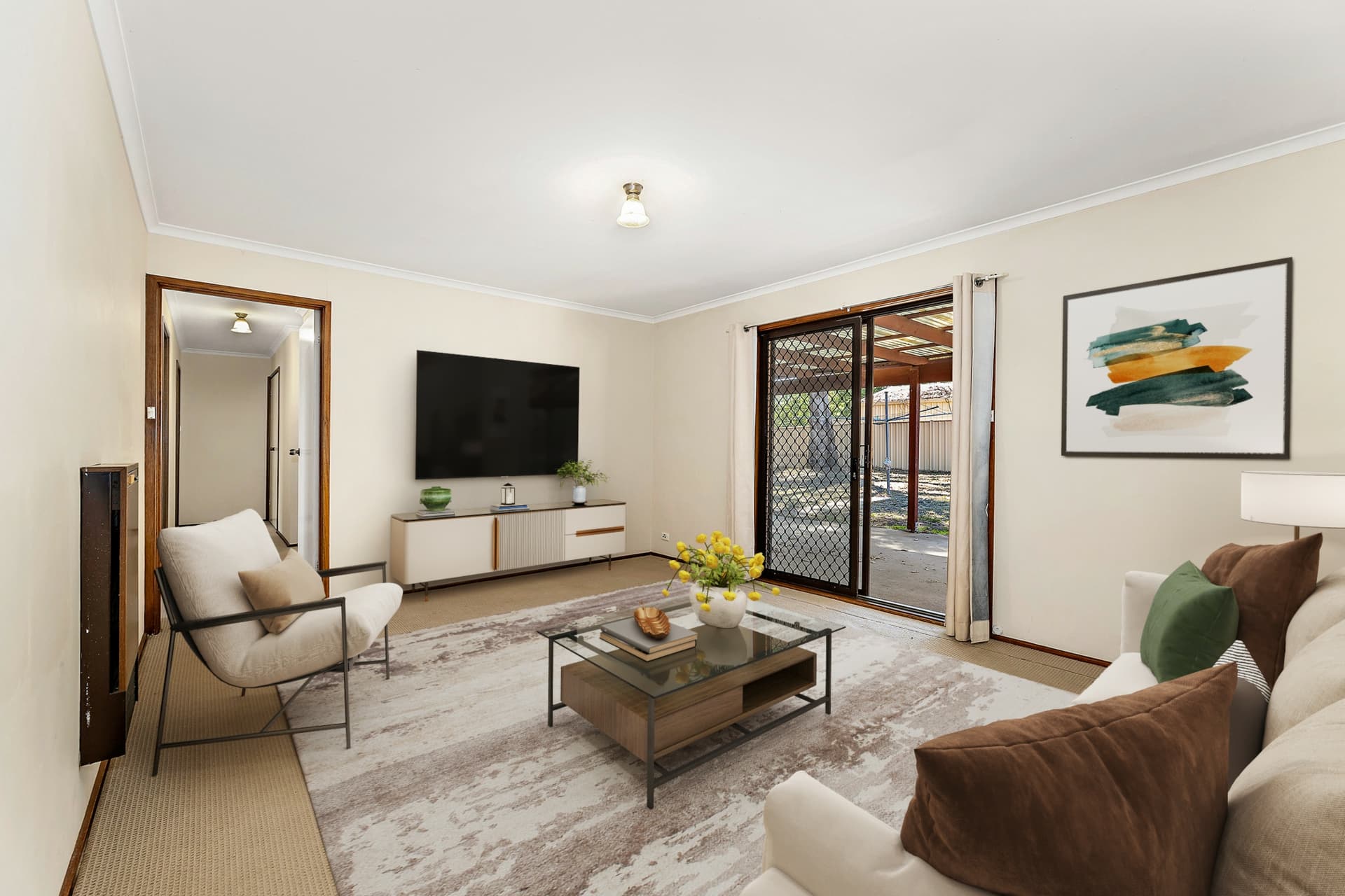 56 Collyburl Crescent, Isabella Plains, Isabella Plains - Thumbnail 5
