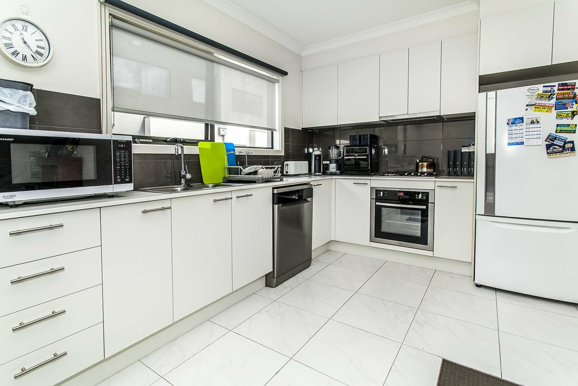 7 Lithgow Way, Mooroolbark, Mooroolbark - Thumbnail 2