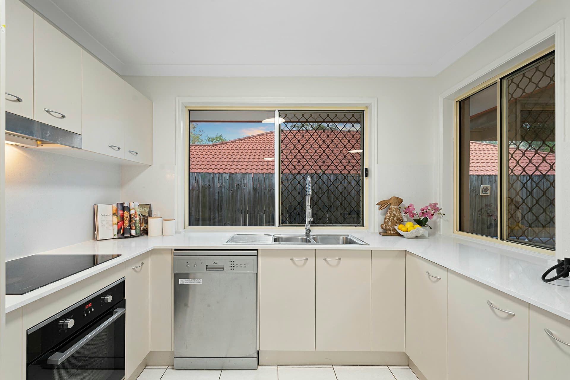 27 Gippsland Place, Calamvale, Calamvale - Thumbnail 7
