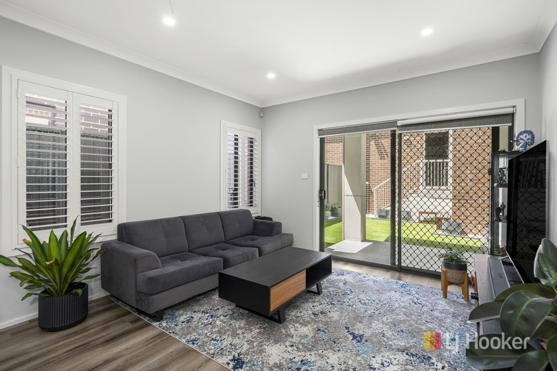17 Fernyhough Street, Rouse Hill, Rouse Hill - Thumbnail 4