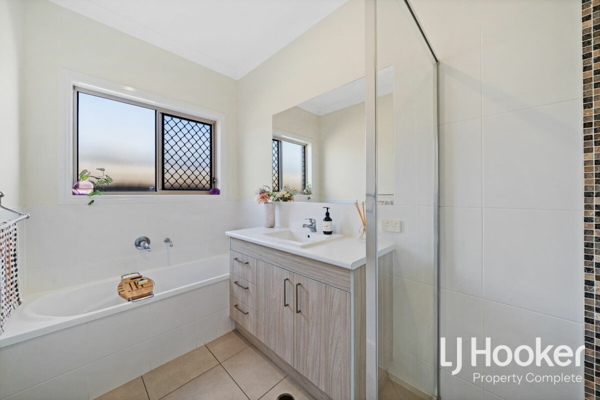 53 Combs Street, Yarrabilba, Yarrabilba - Thumbnail 7