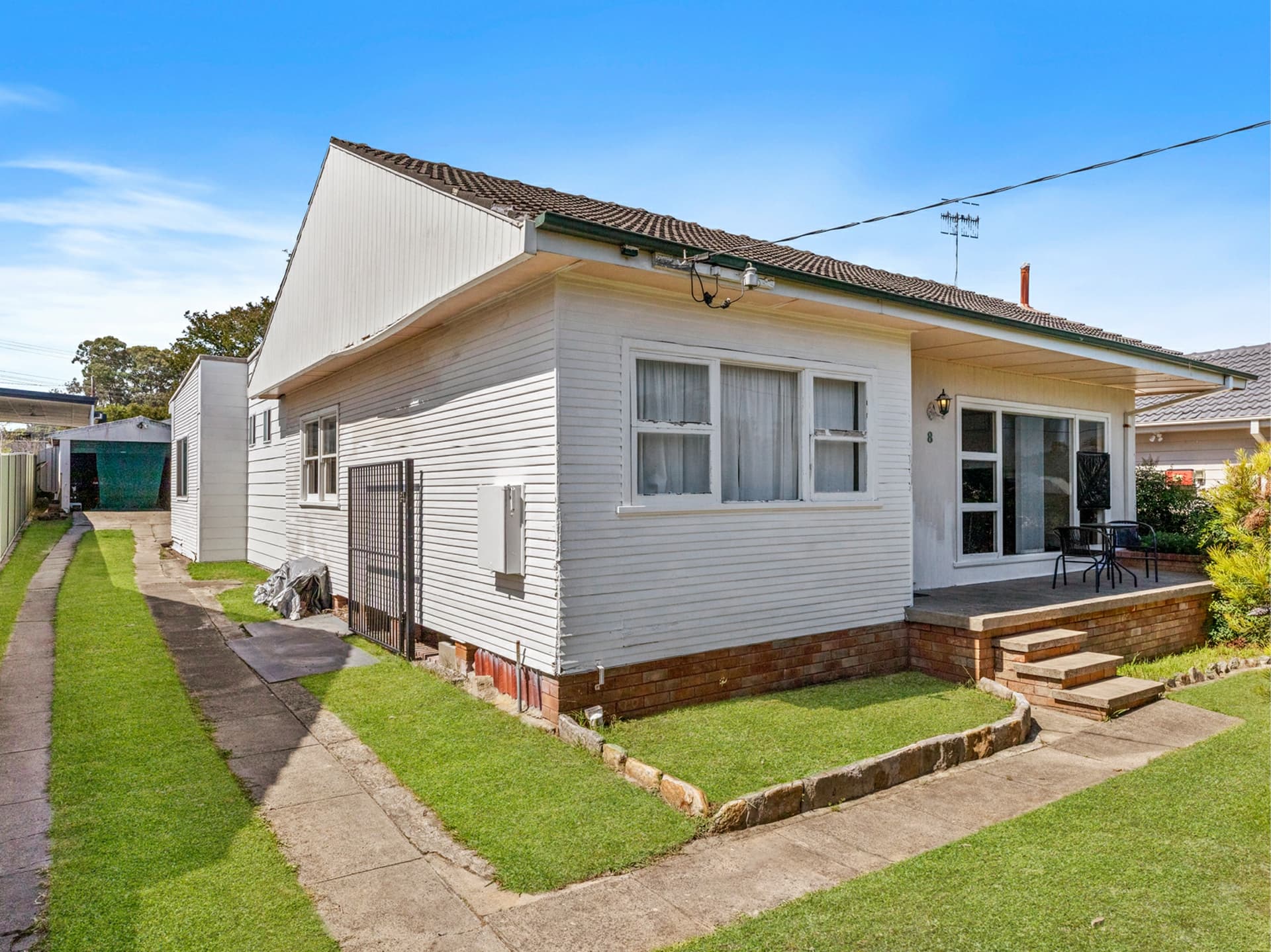 8 Margaret Street, Belmont North, Belmont North - Image 1