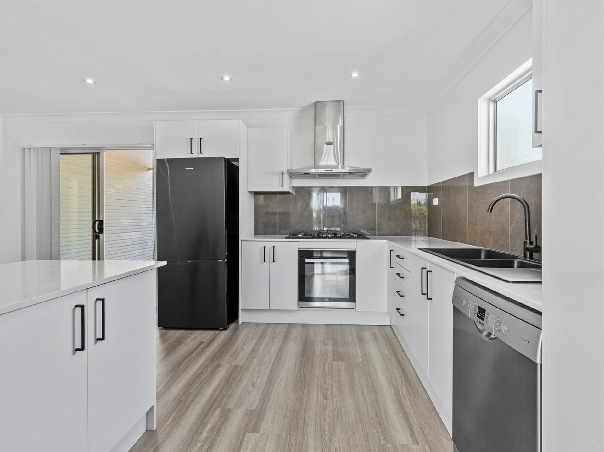8 Margaret Street, Belmont North, Belmont North - Thumbnail 4