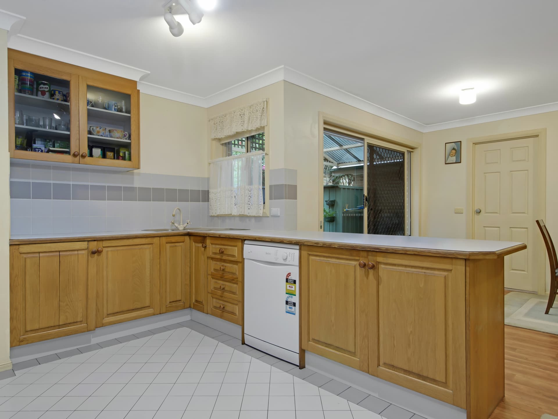 6B Jerupa Close, Surf Beach, Surf Beach - Thumbnail 5