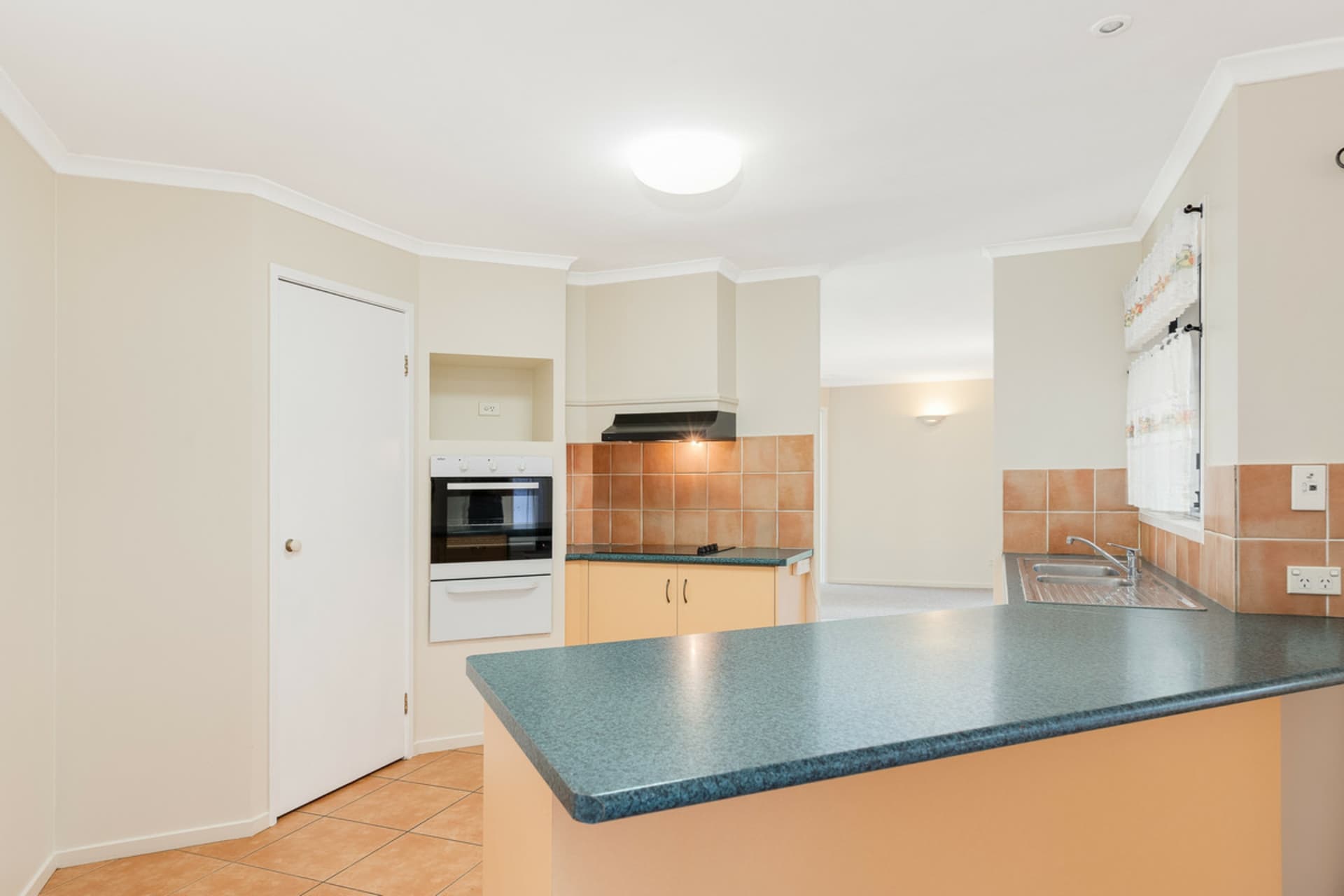 4 Eton Court, Alexandra Hills, Alexandra Hills - Thumbnail 5
