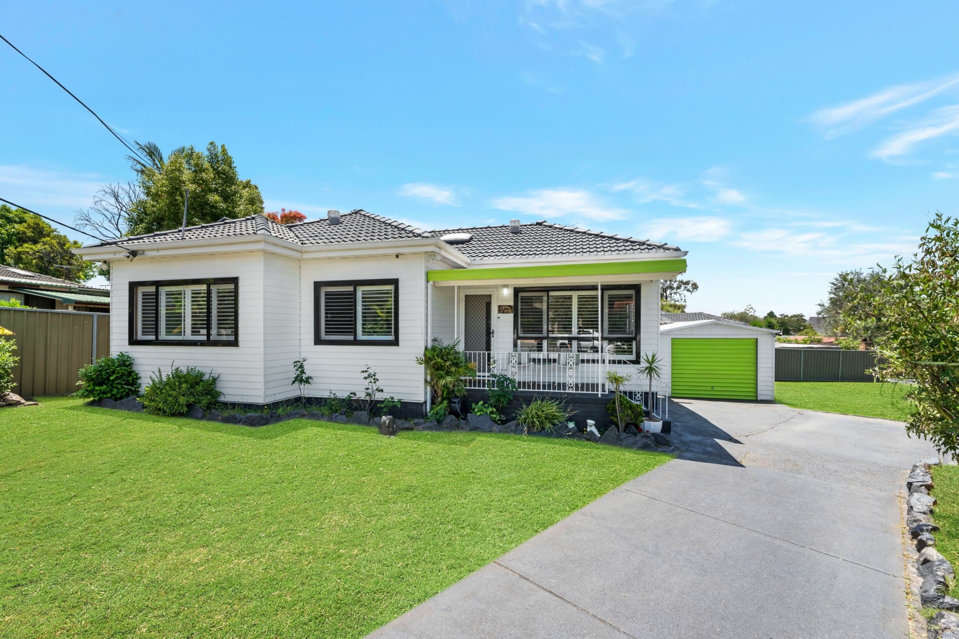 10 Hiland Crescent, Smithfield, Smithfield - Thumbnail 2