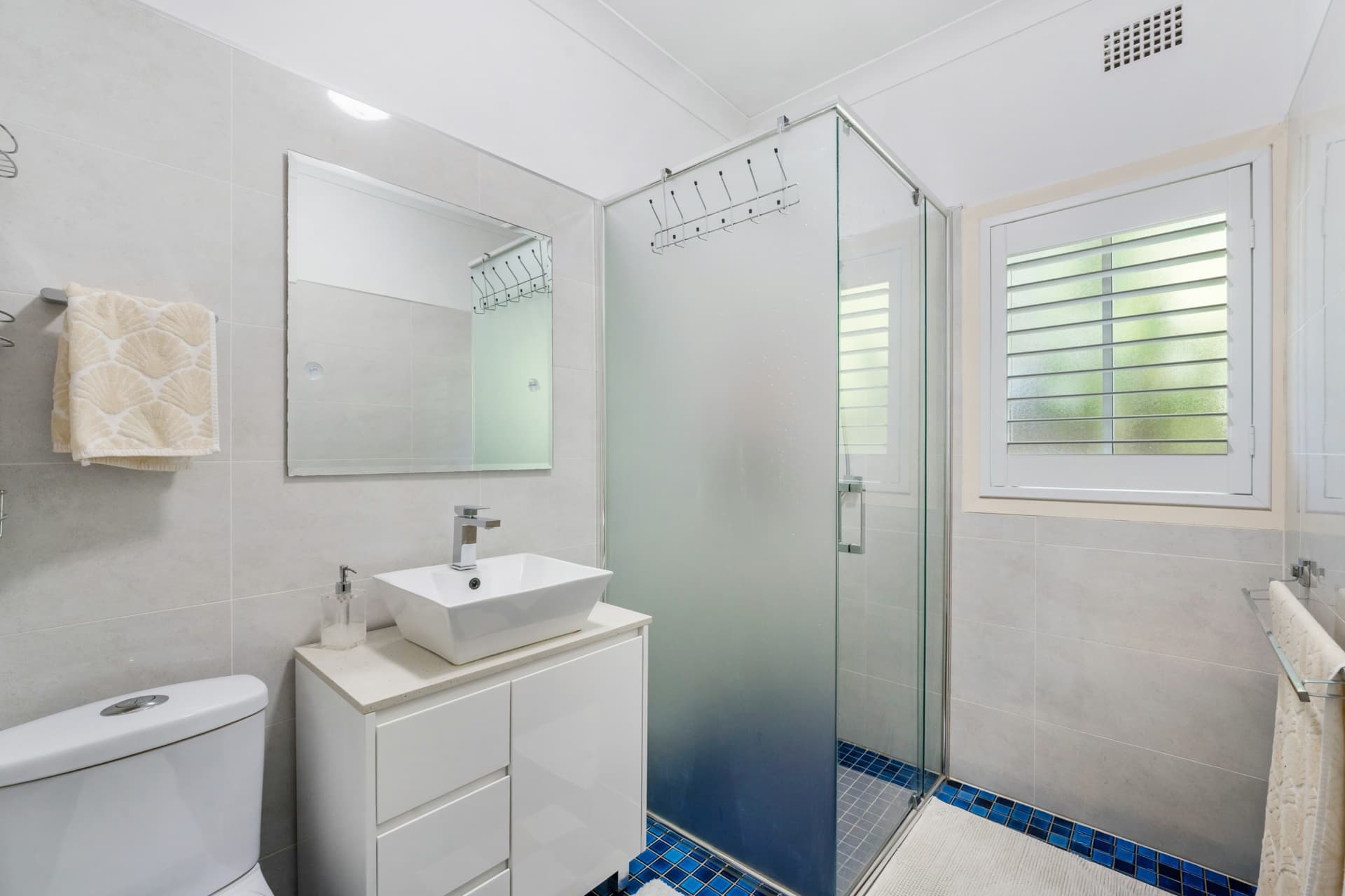 10 Hiland Crescent, Smithfield, Smithfield - Thumbnail 7