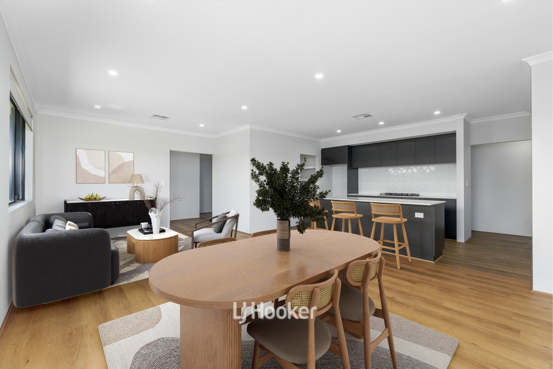 72 Montgomery Parkway, Ravenswood, Ravenswood - Thumbnail 4