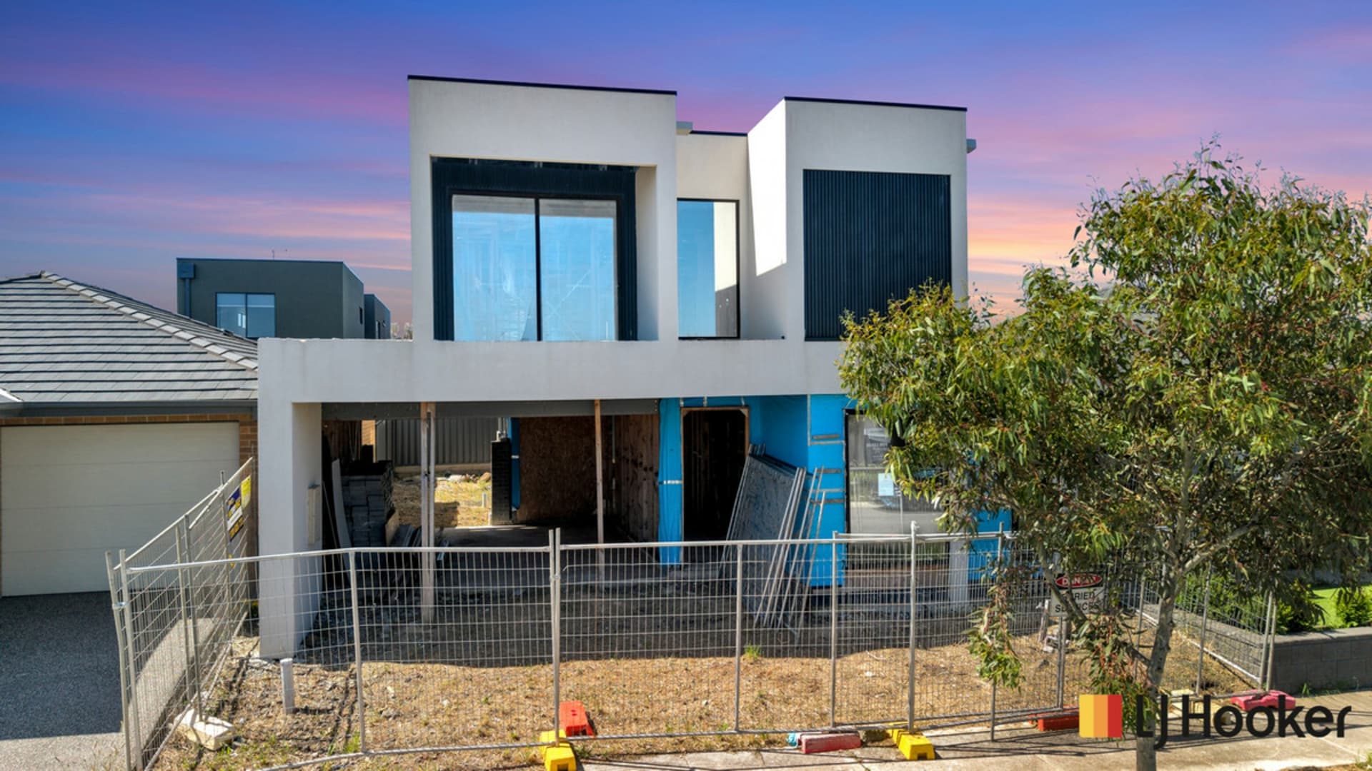 16 Labichea Street, Craigieburn, Craigieburn - Thumbnail 2