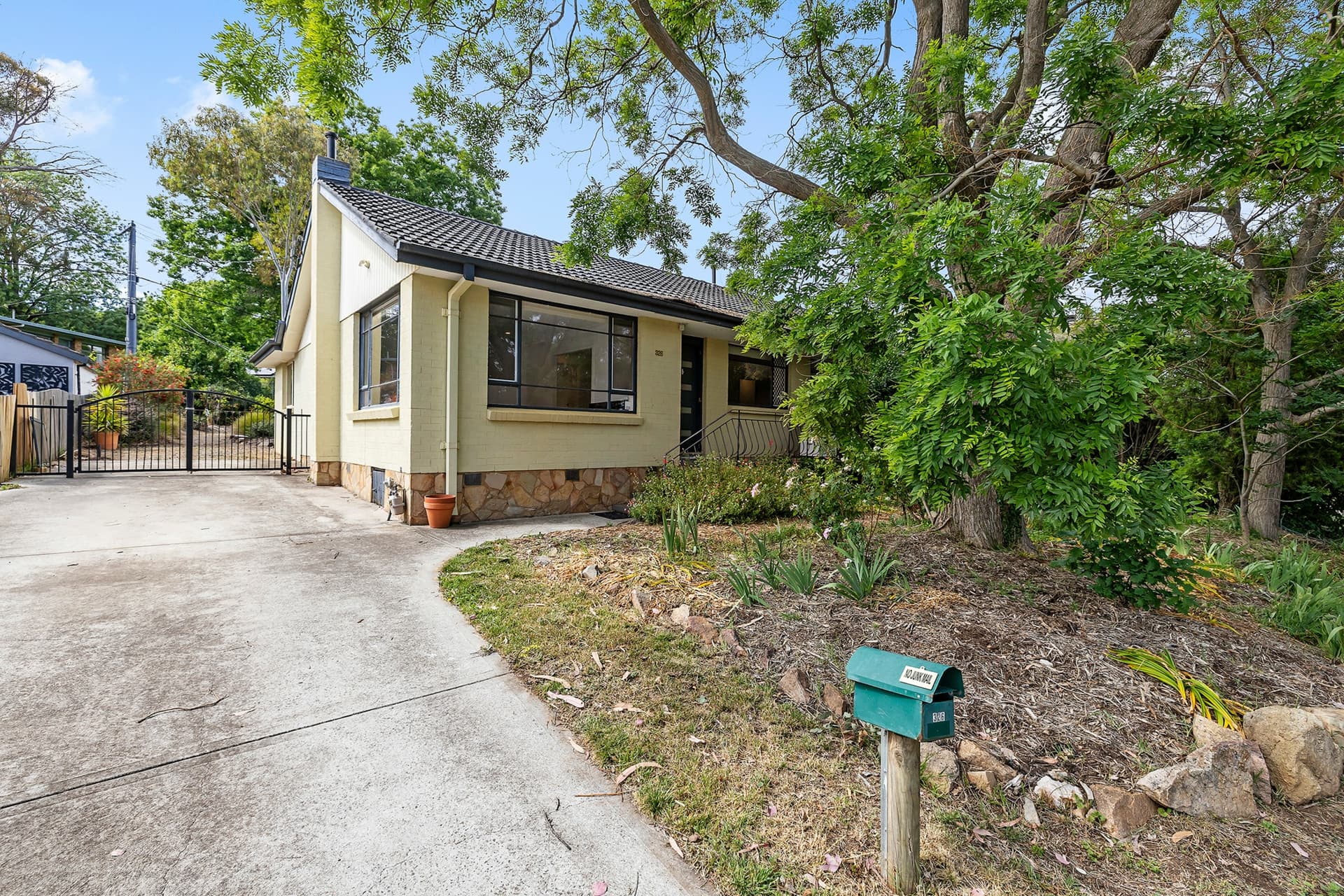 326 Antill Street, Hackett, Hackett - Image 1