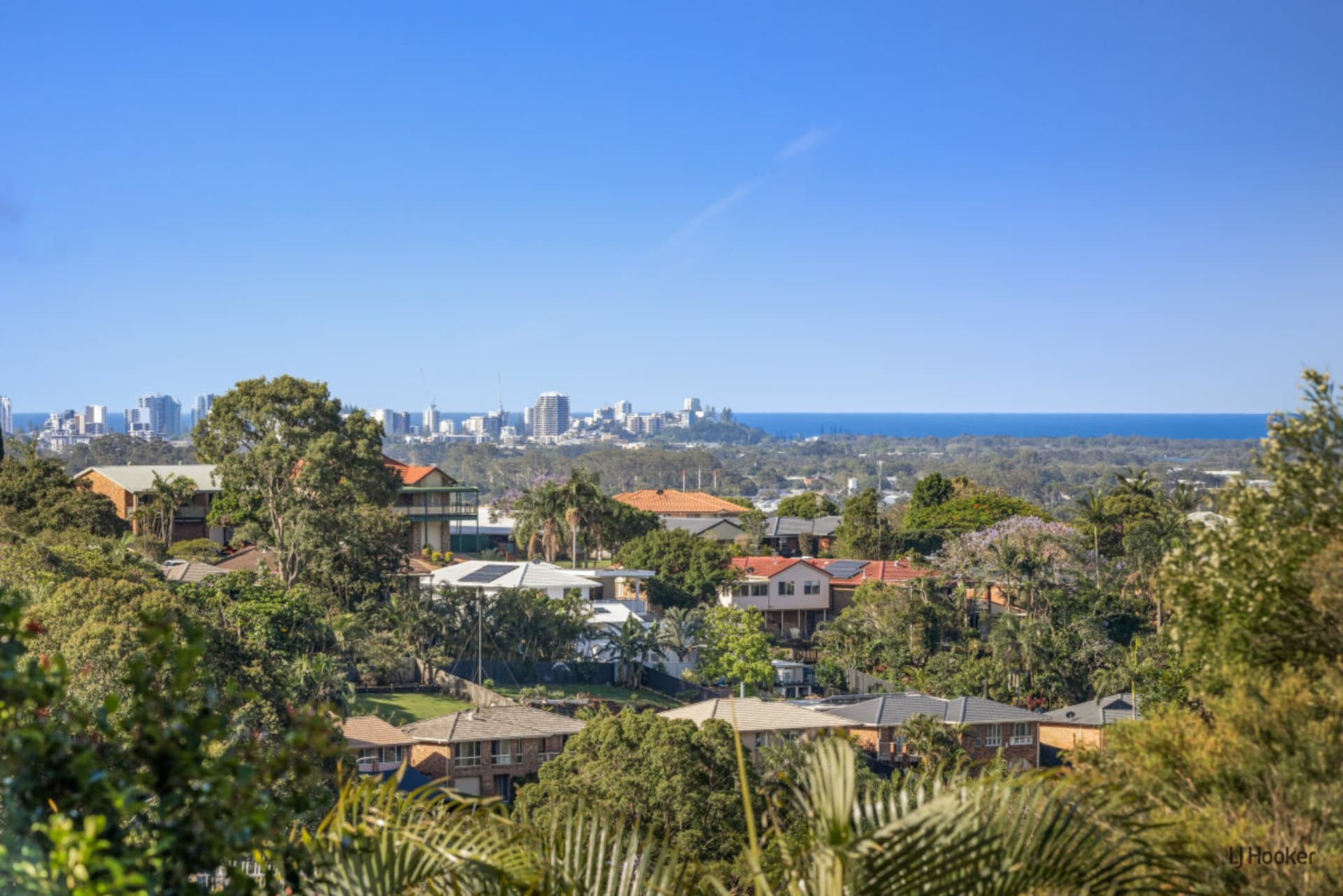 21 Kintyre Crescent Banora Point NSW, Banora Point - Thumbnail 4
