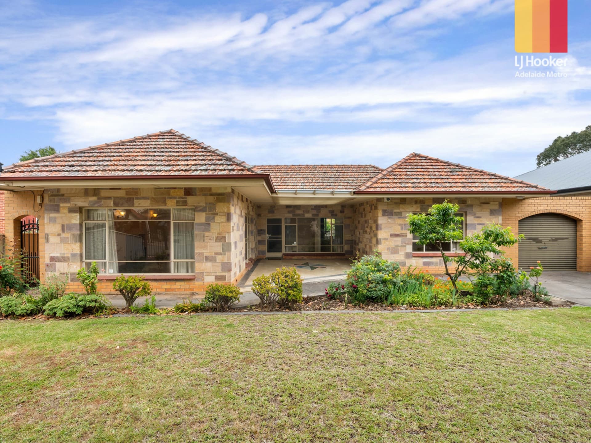 33 Aveland Avenue, Trinity Gardens, Trinity Gardens - Image 1