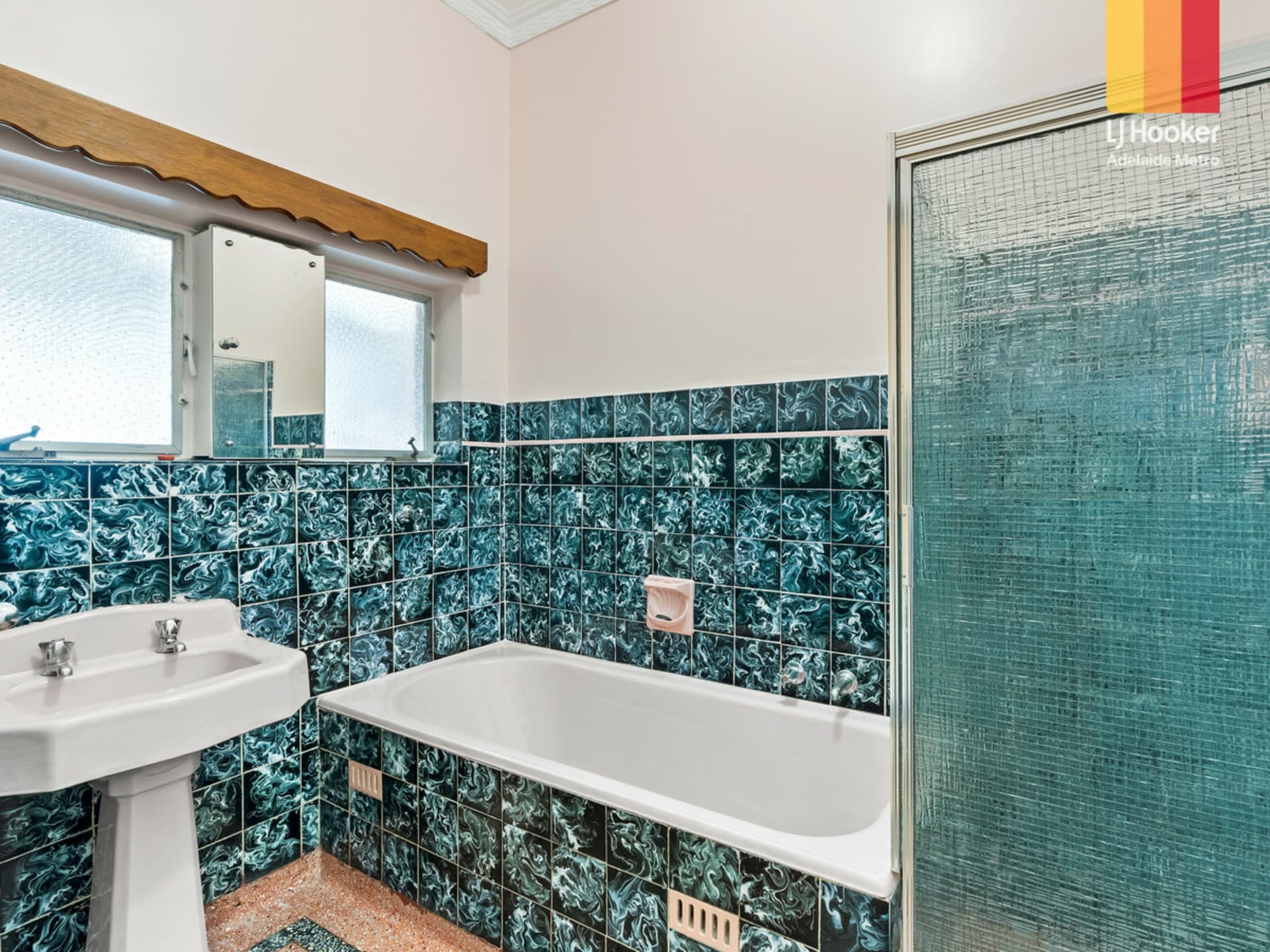 33 Aveland Avenue, Trinity Gardens, Trinity Gardens - Thumbnail 7