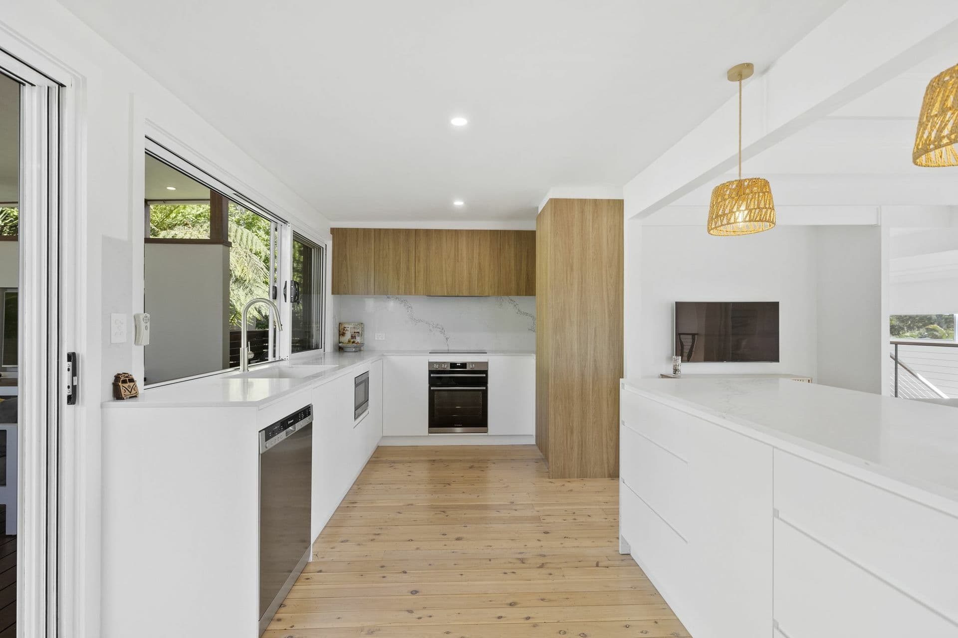 10 Alanna Street, Terrigal, Terrigal - Thumbnail 4