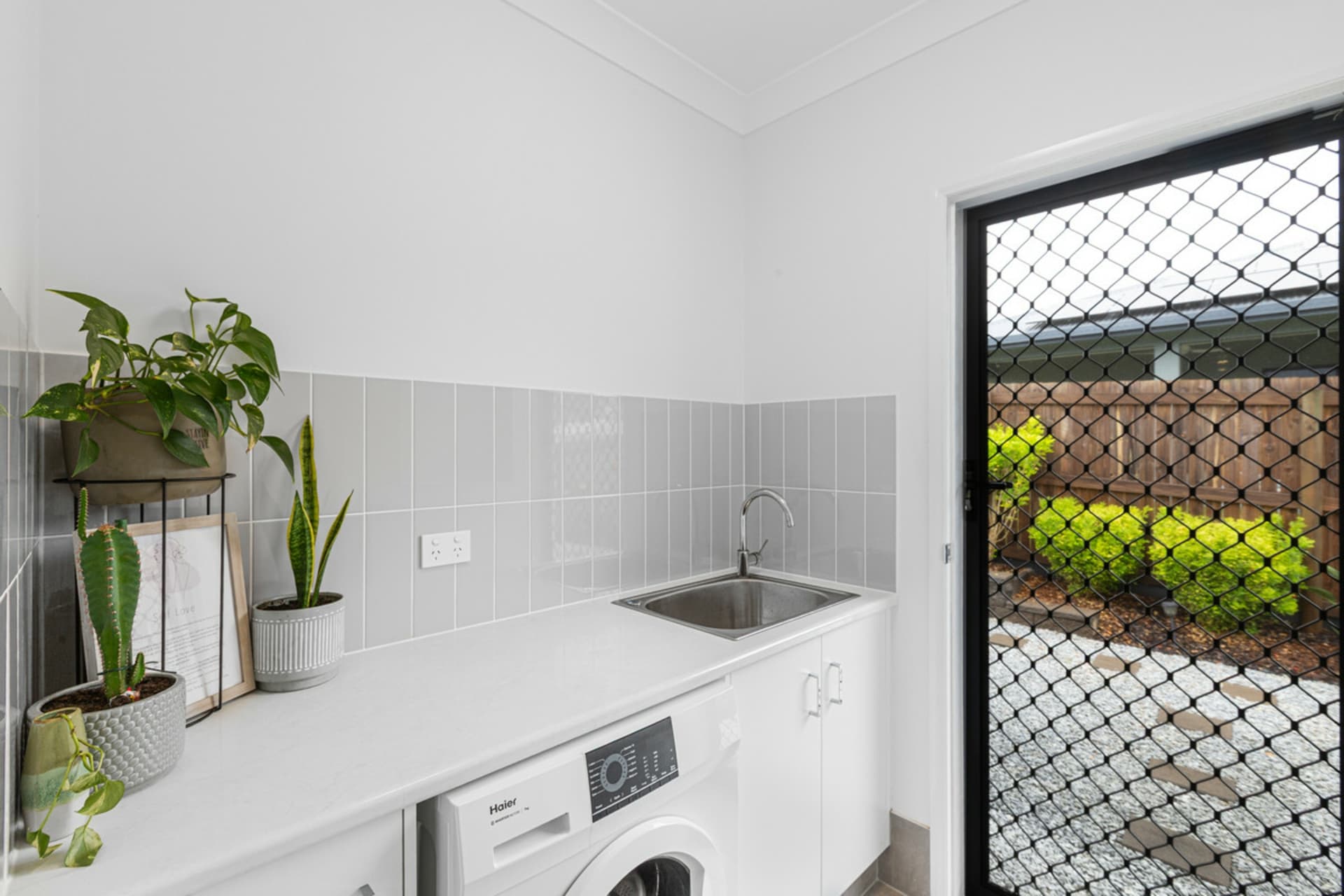23 Aurora Circuit, Atherton, Atherton - Thumbnail 6