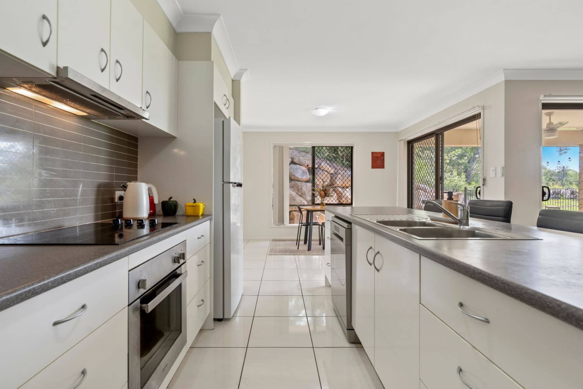 1/128-136 Murrays Road, Tanah Merah, Tanah Merah - Thumbnail 5